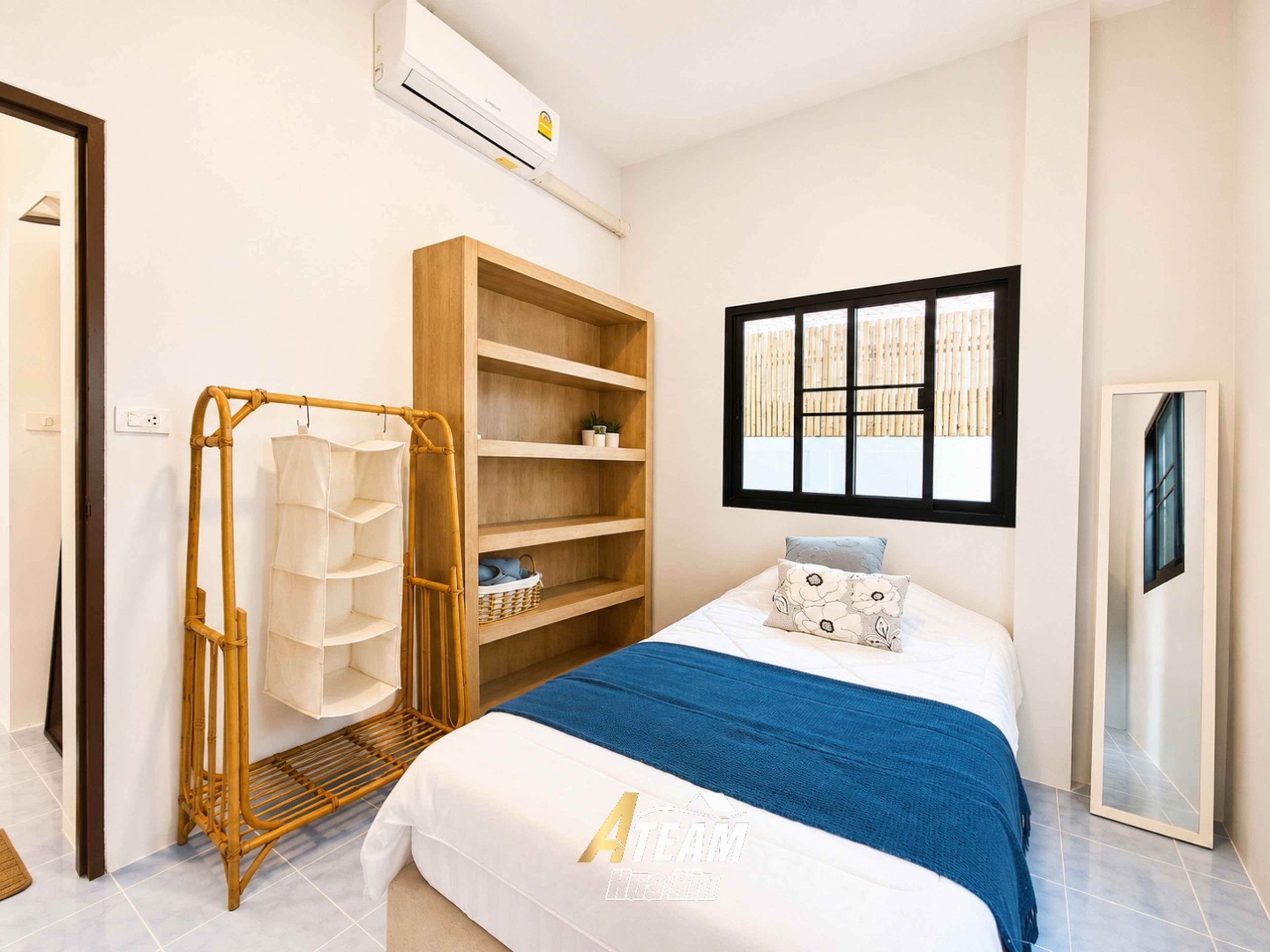 Beautifully Renovated 3-Bedroom Home with Private Plunge Pool thumbnail 20