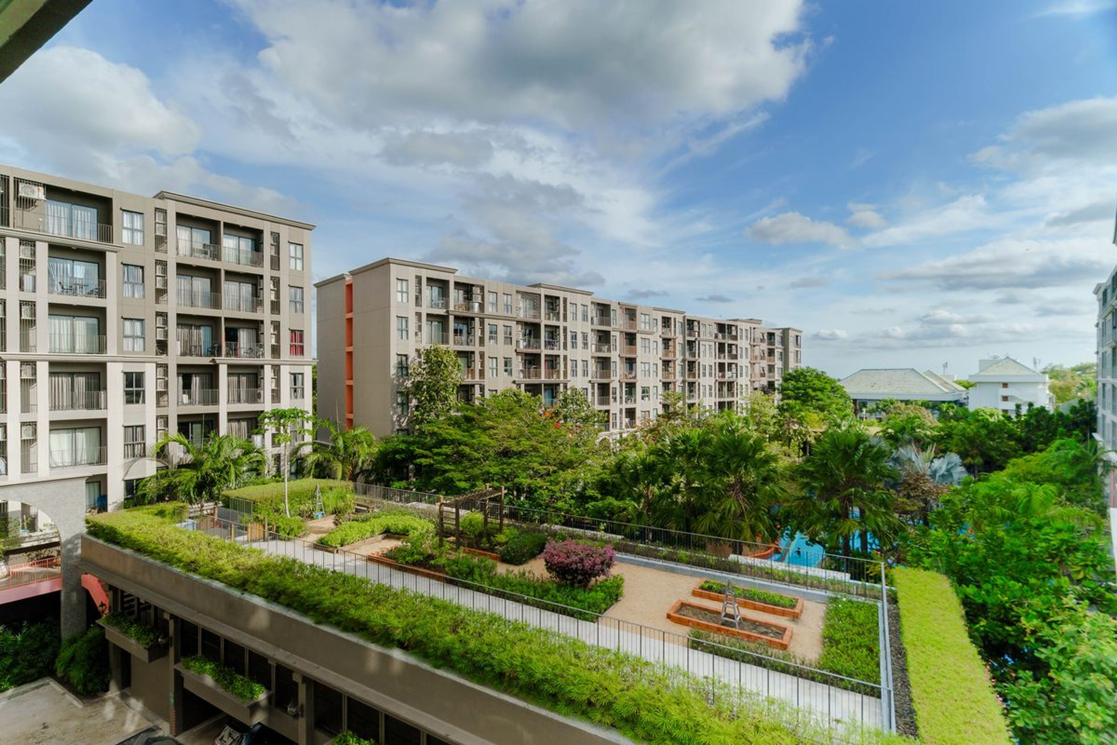 La Habana Hua Hin – Building B, 5th Floor (34 sqm, Pool View) thumbnail 21
