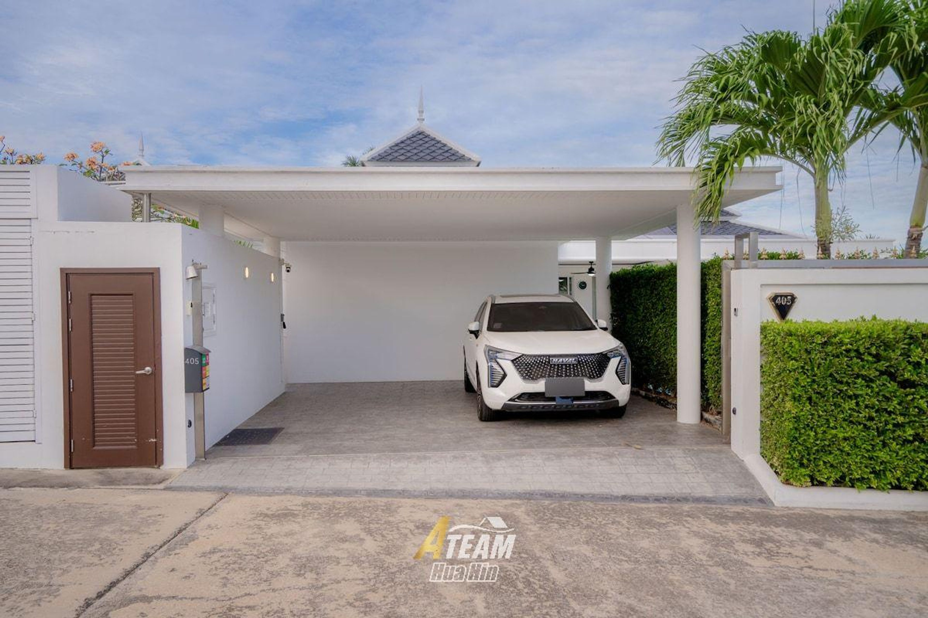 Luxury 3-Bedroom Pool Villa for Sale at Falcon Hill, Soi 102 thumbnail 38