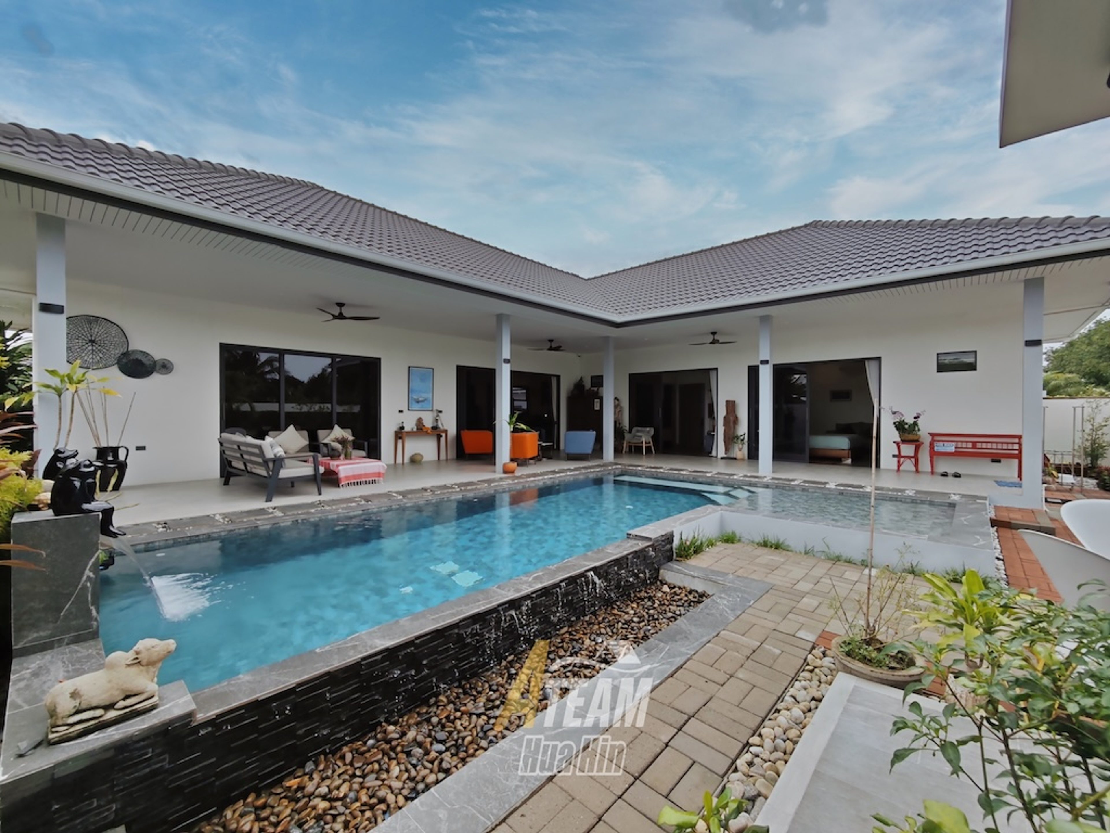 3 Bed 3 Bath Corner Plot Pool Villa in Nantra Village   thumbnail 2