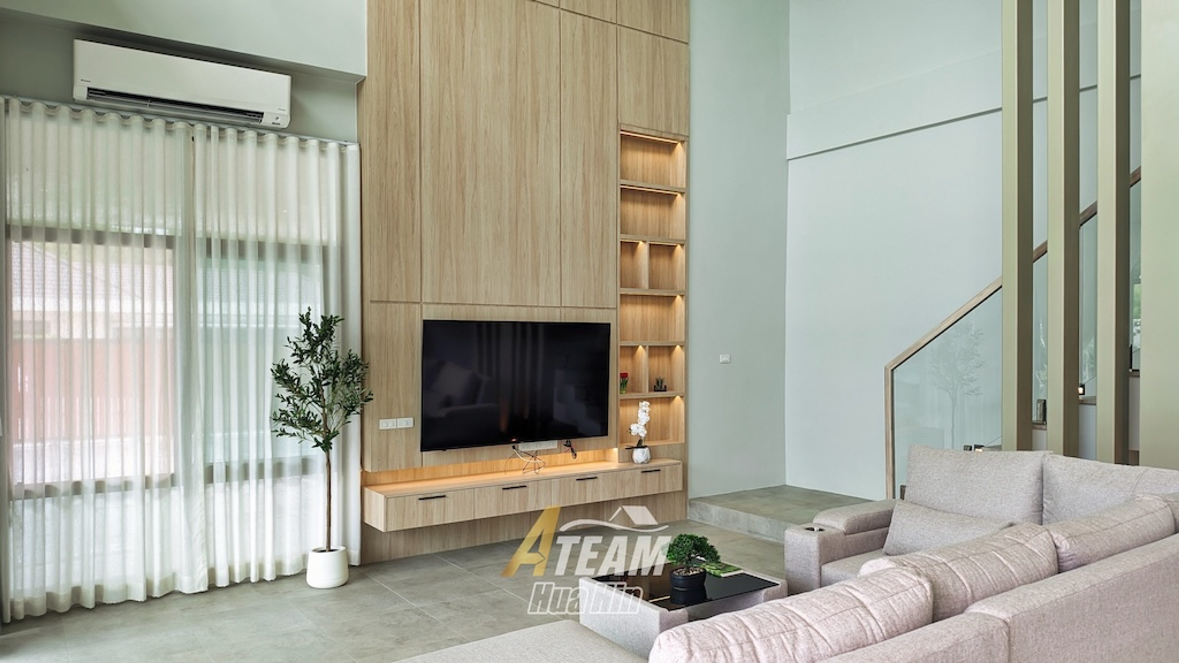 Luxury 4-Bedroom Pool Villa Surrounded by Mountains thumbnail 13