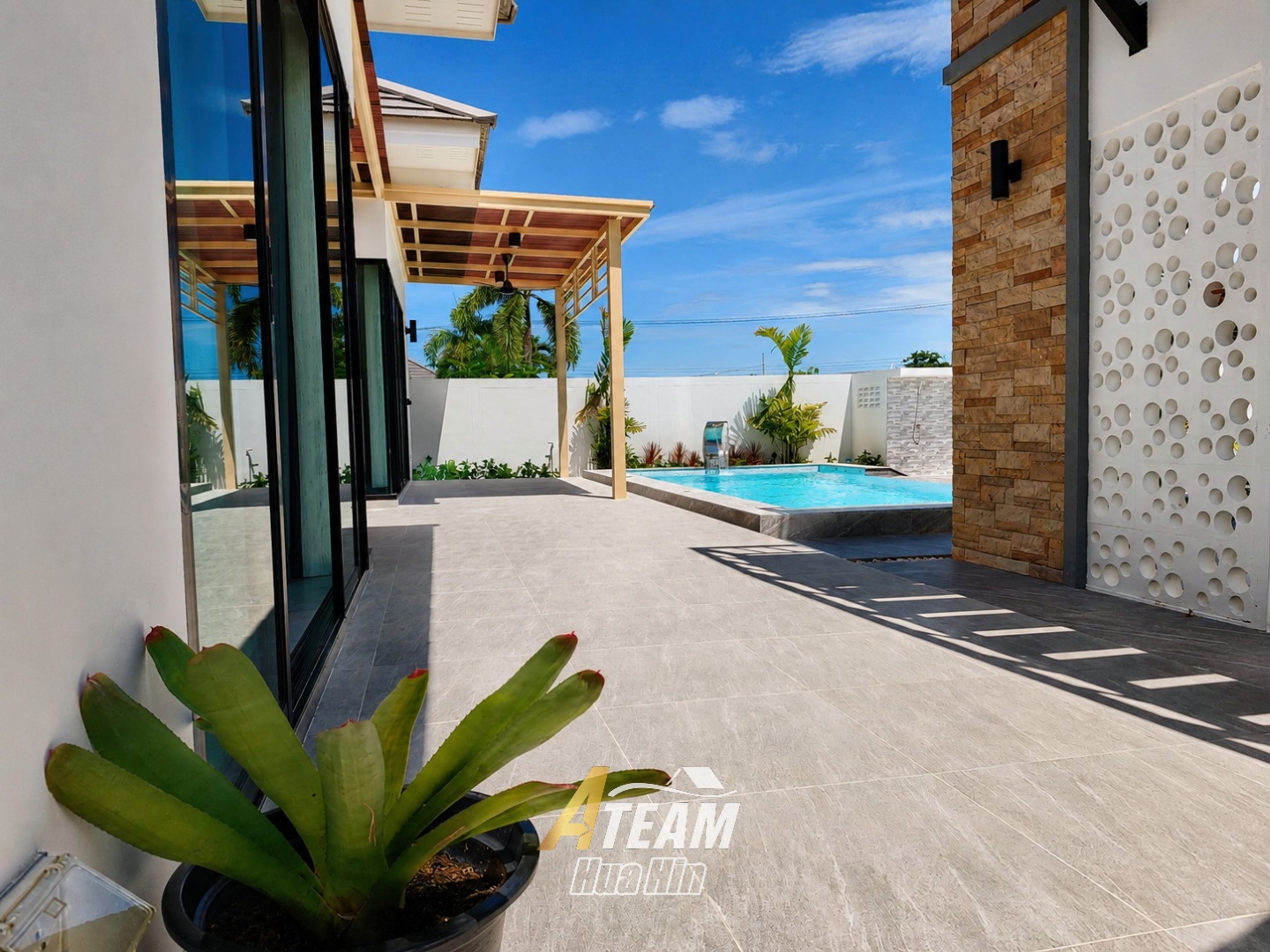 Blue Sky Pool Villa – New 3-Bedroom Pool Villas thumbnail 21
