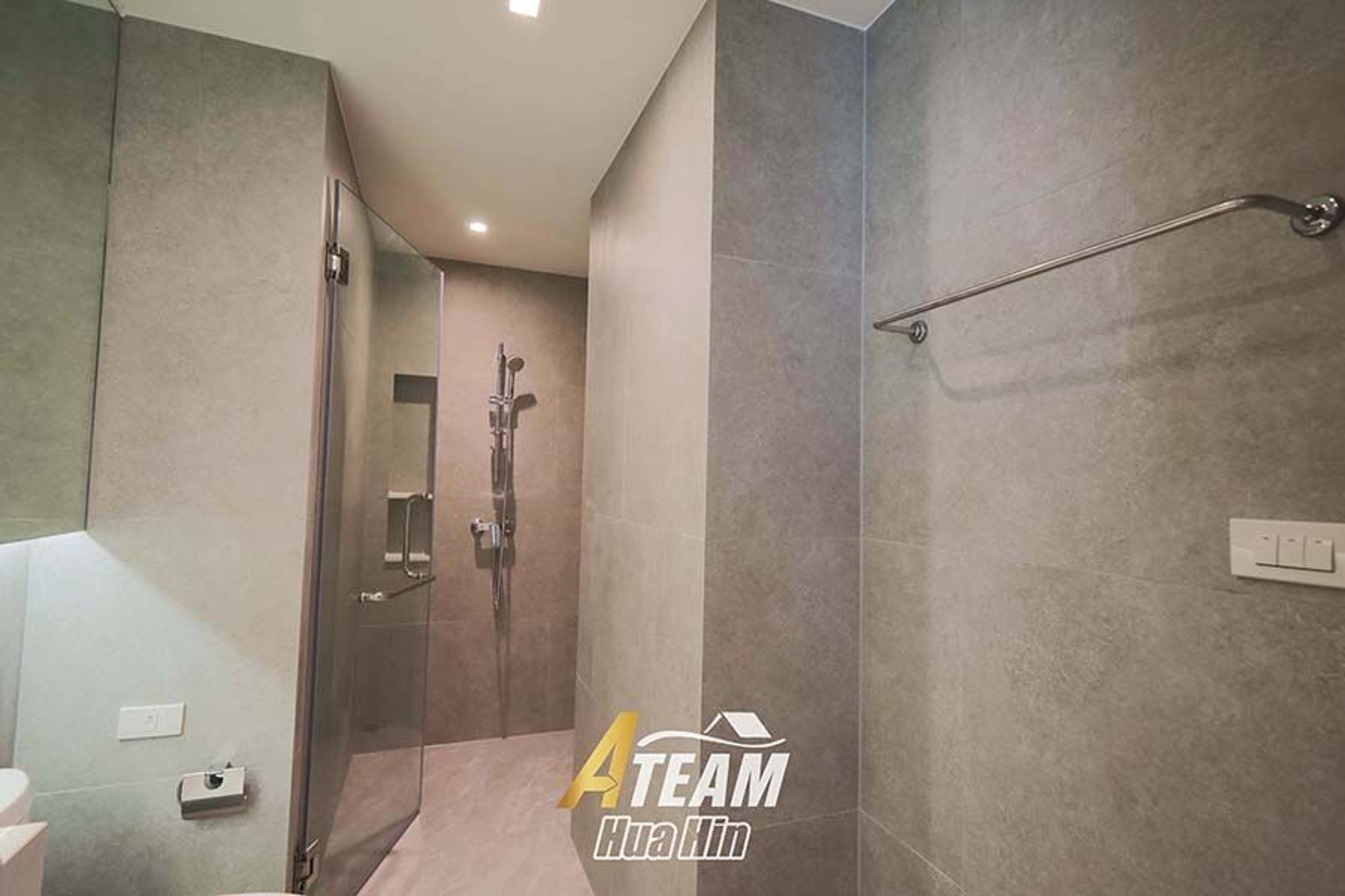Luxury 3-Bedroom Residence for Rent at Sunshine Prestige – Cha-Am thumbnail 18