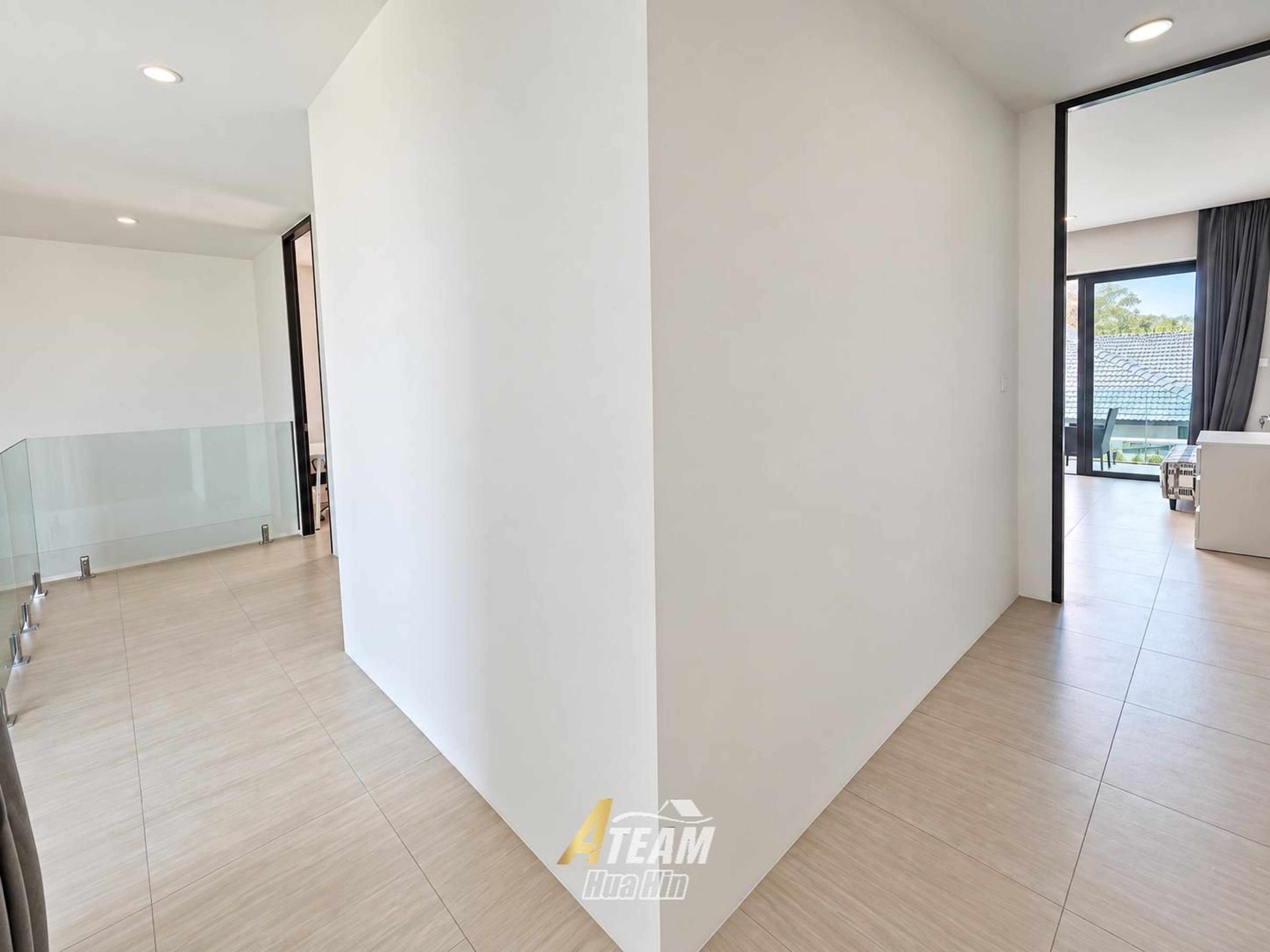 Smart, moderne og enorm – på Soi 116 i centrum af Hua Hin!, miniature 33