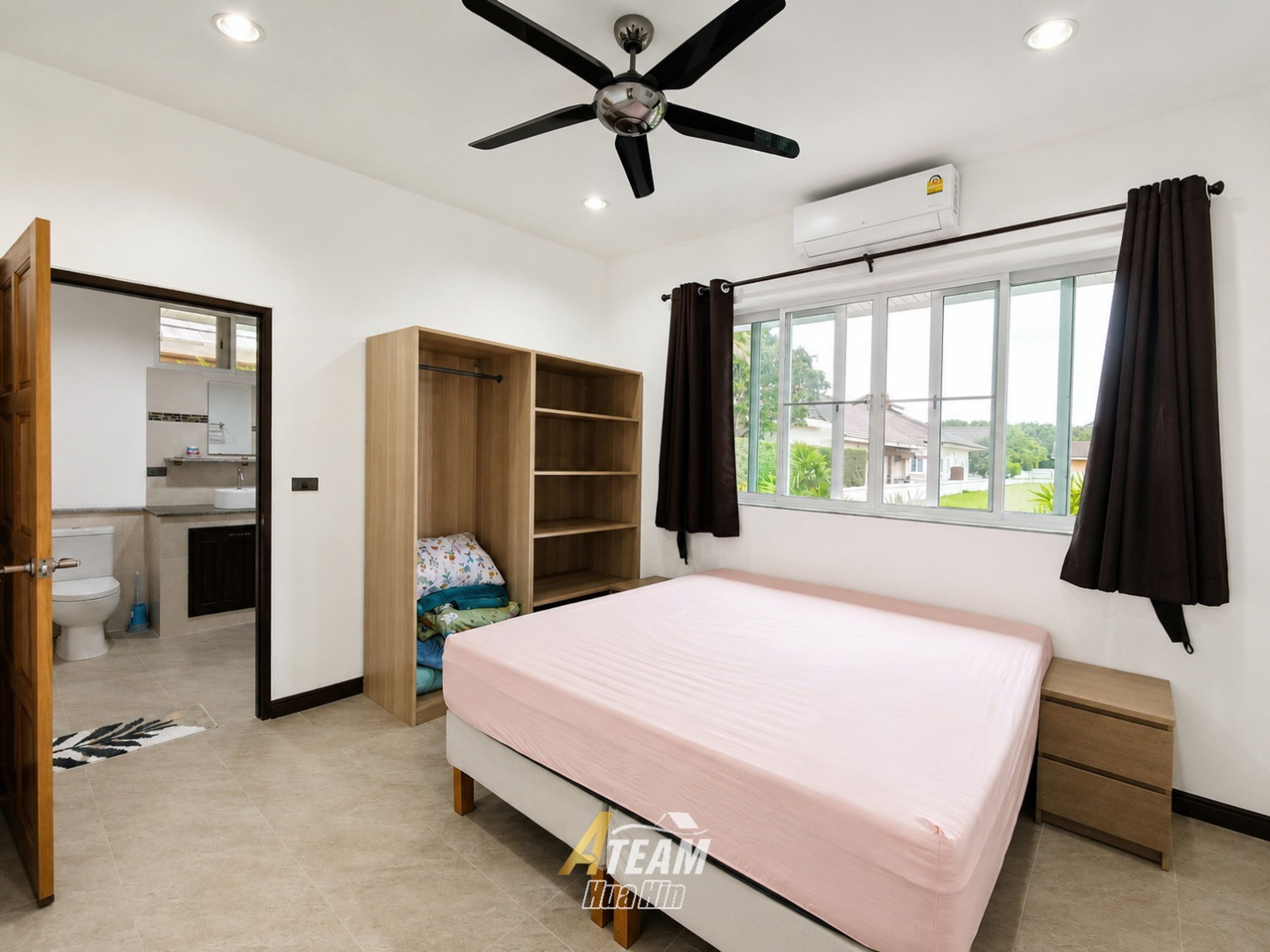 Pet-Friendly 2-Bedroom House thumbnail 14