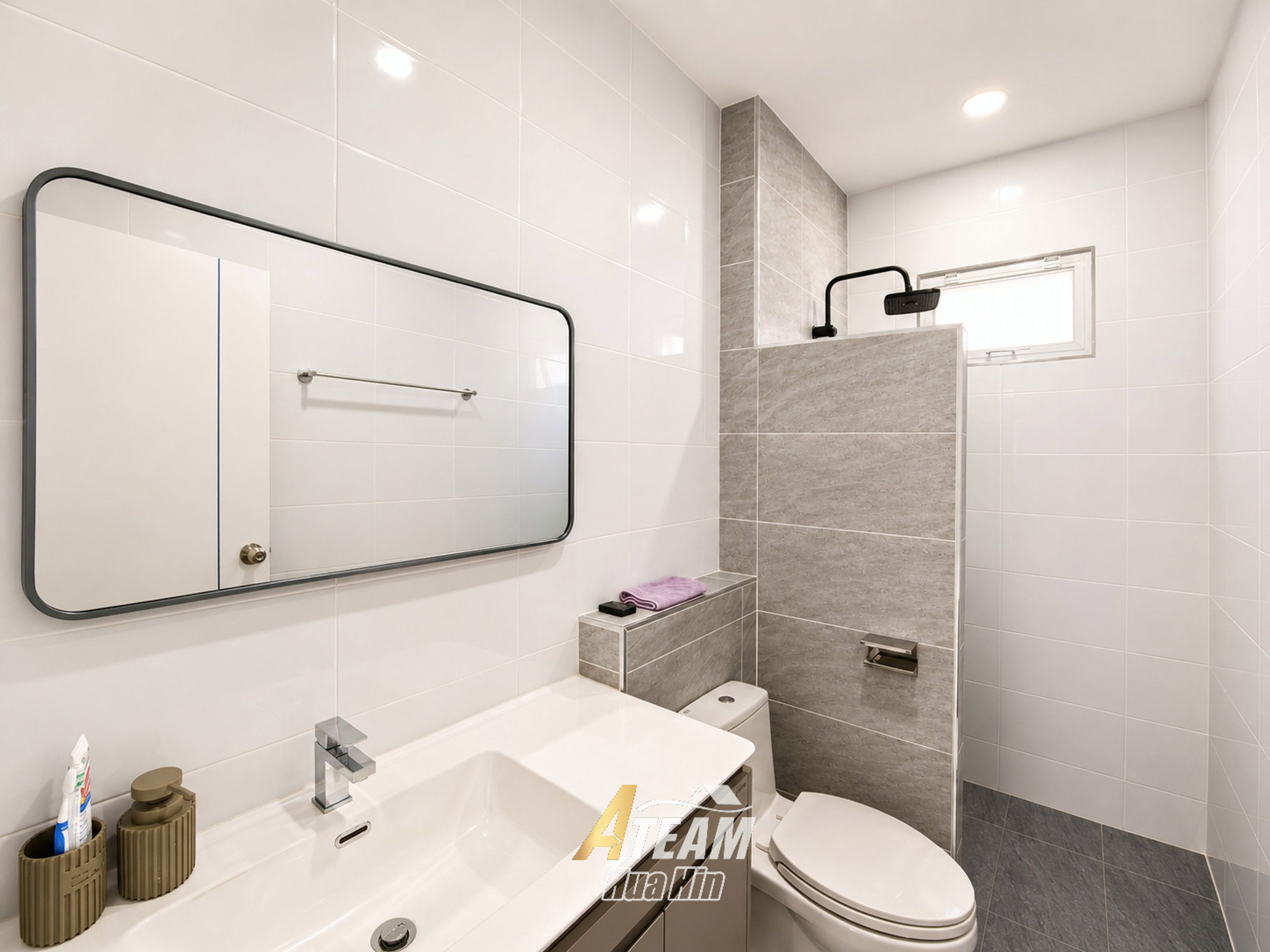Like-New 3-Bedroom Home at Pinnacle Village, Sam Phraya thumbnail 13