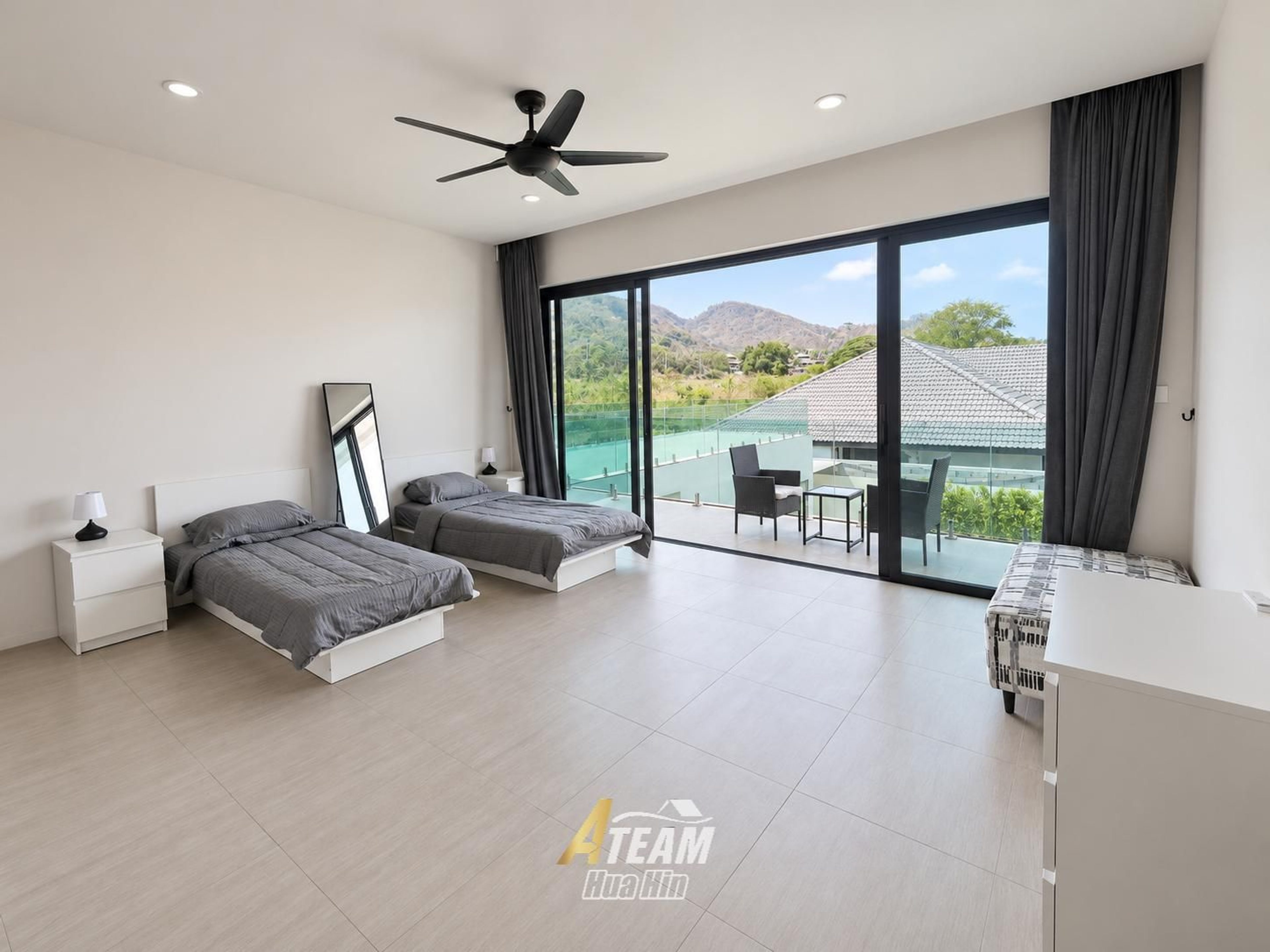 Smart, moderne og enorm – på Soi 116 i centrum af Hua Hin!, miniature 35