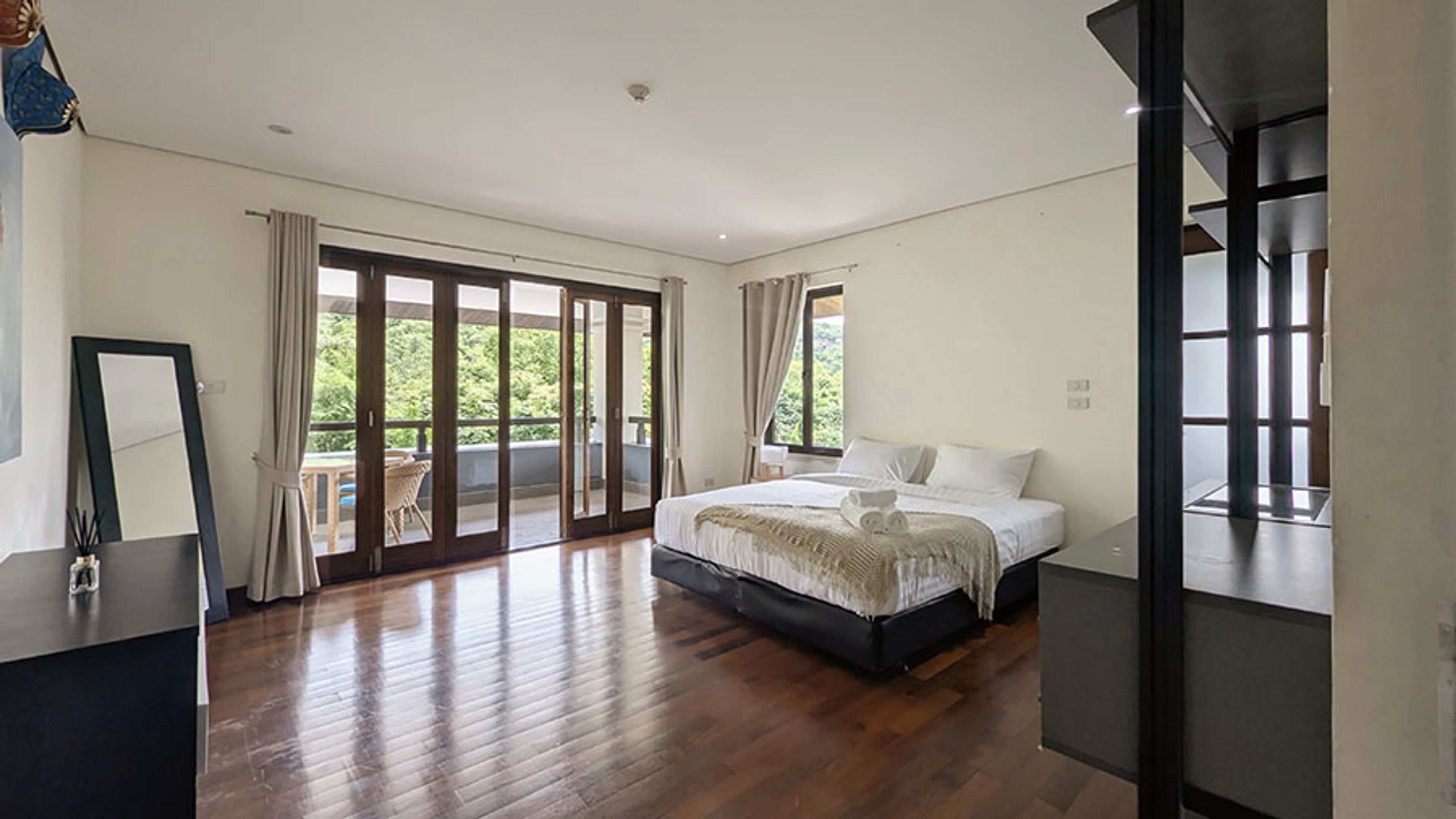 Unique 240 sqm Panoramic View Condo for Rent – Soi 116, Hua Hin thumbnail 11