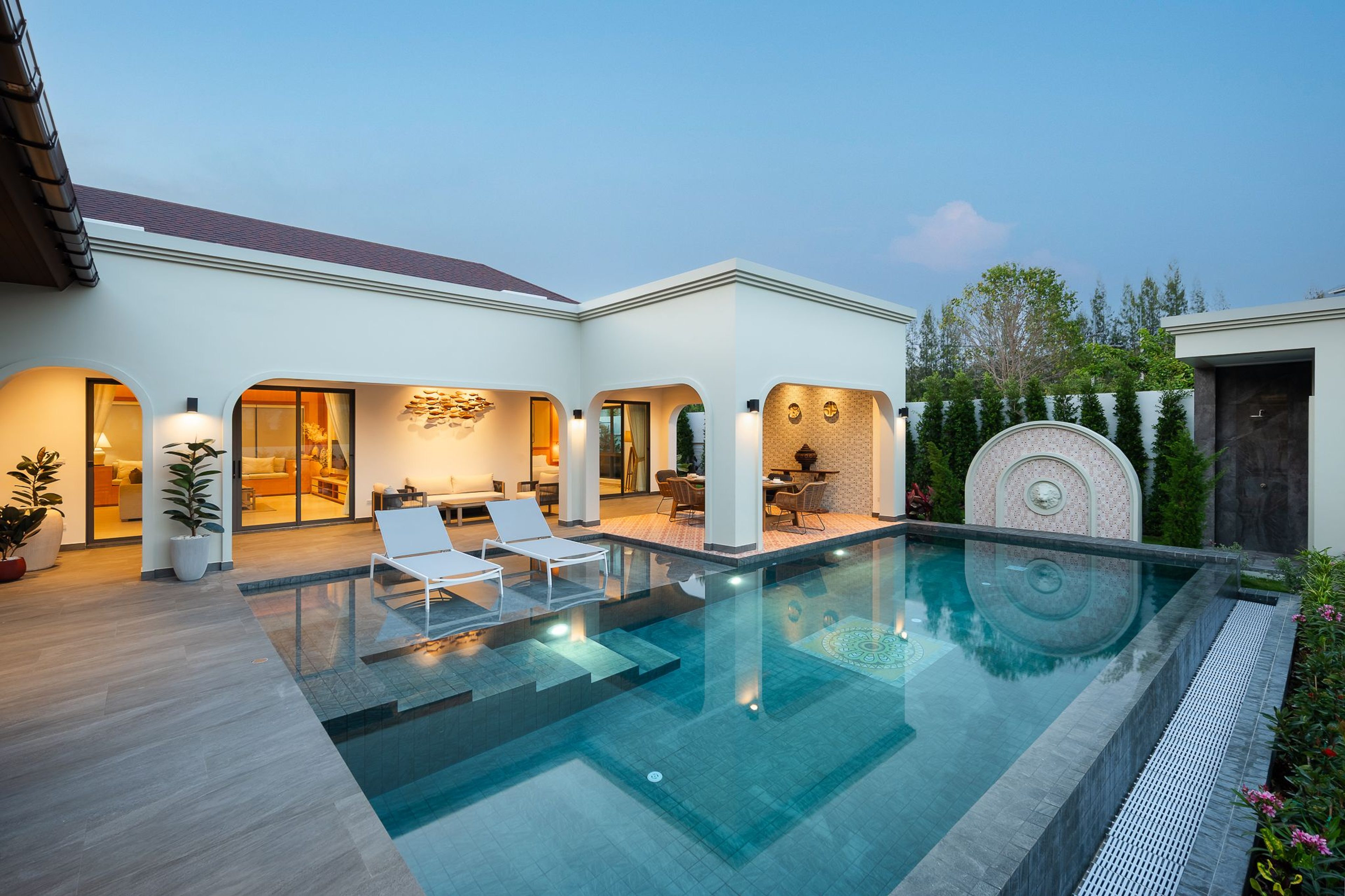 Luxury Balinese Pool Villa with Mountain Views thumbnail 23