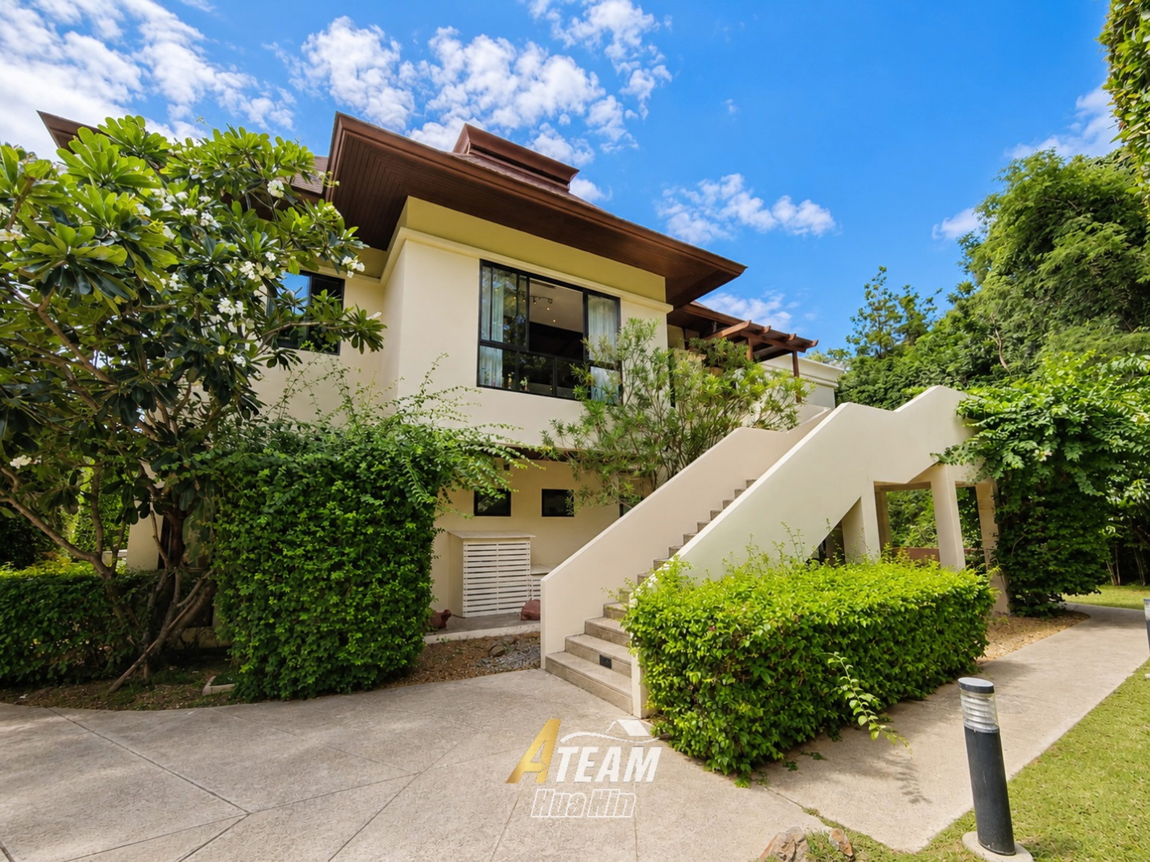 One of the TOP 5 Luxury Properties in Hua Hin thumbnail 32