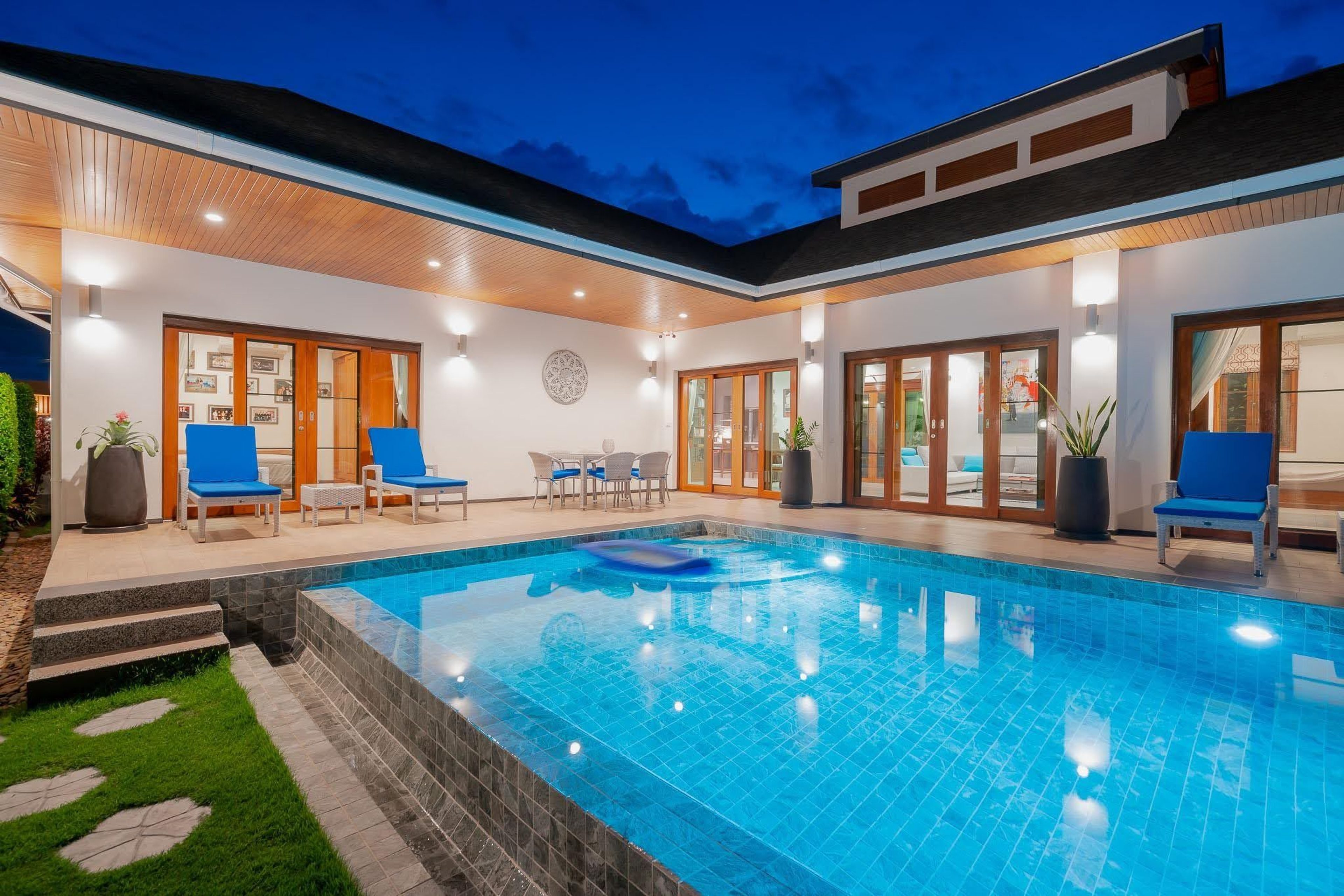 House / Villa For Rent - - 3 Bedrooms - 2 Bathrooms - Price ฿90,000 -  thumbnail 22