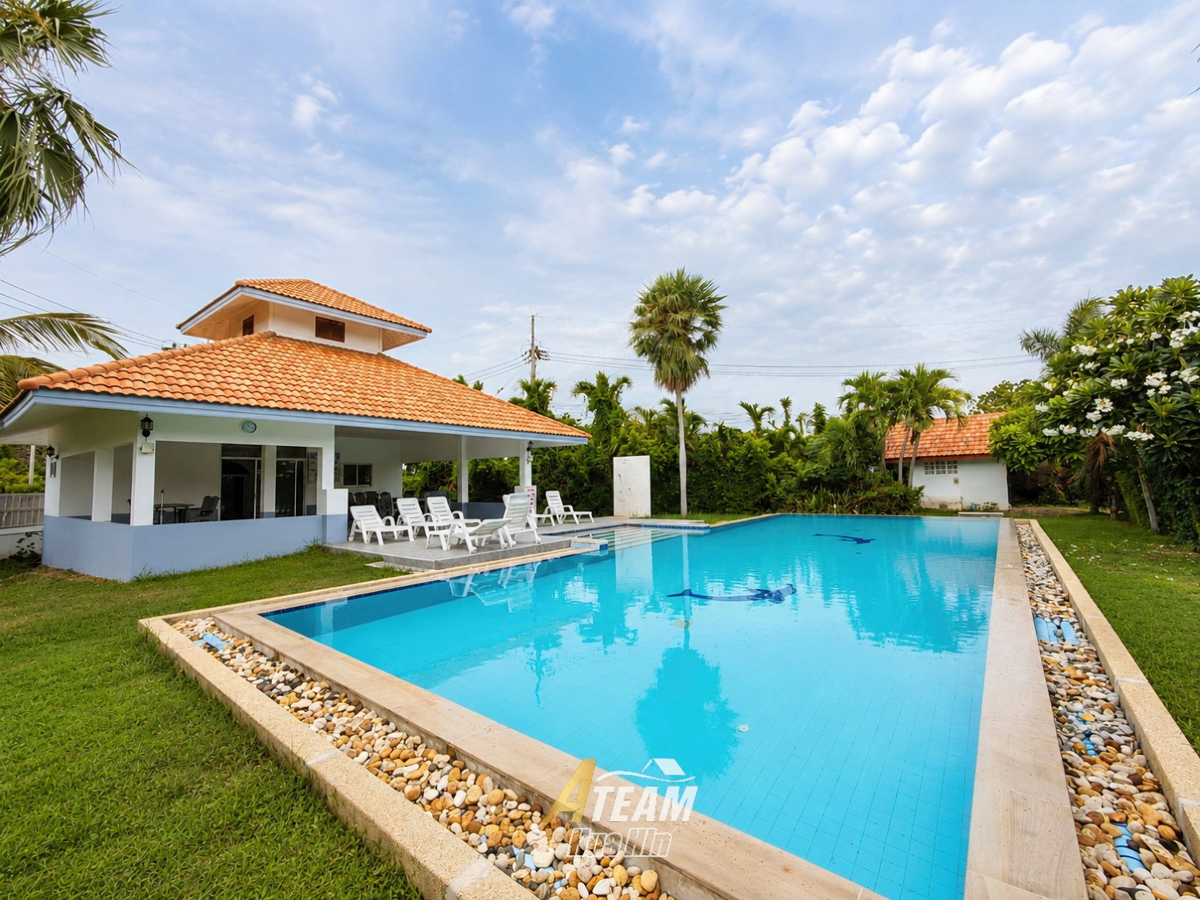 3-Bedroom Pool Villa in Prime Hua Hin Location thumbnail 24