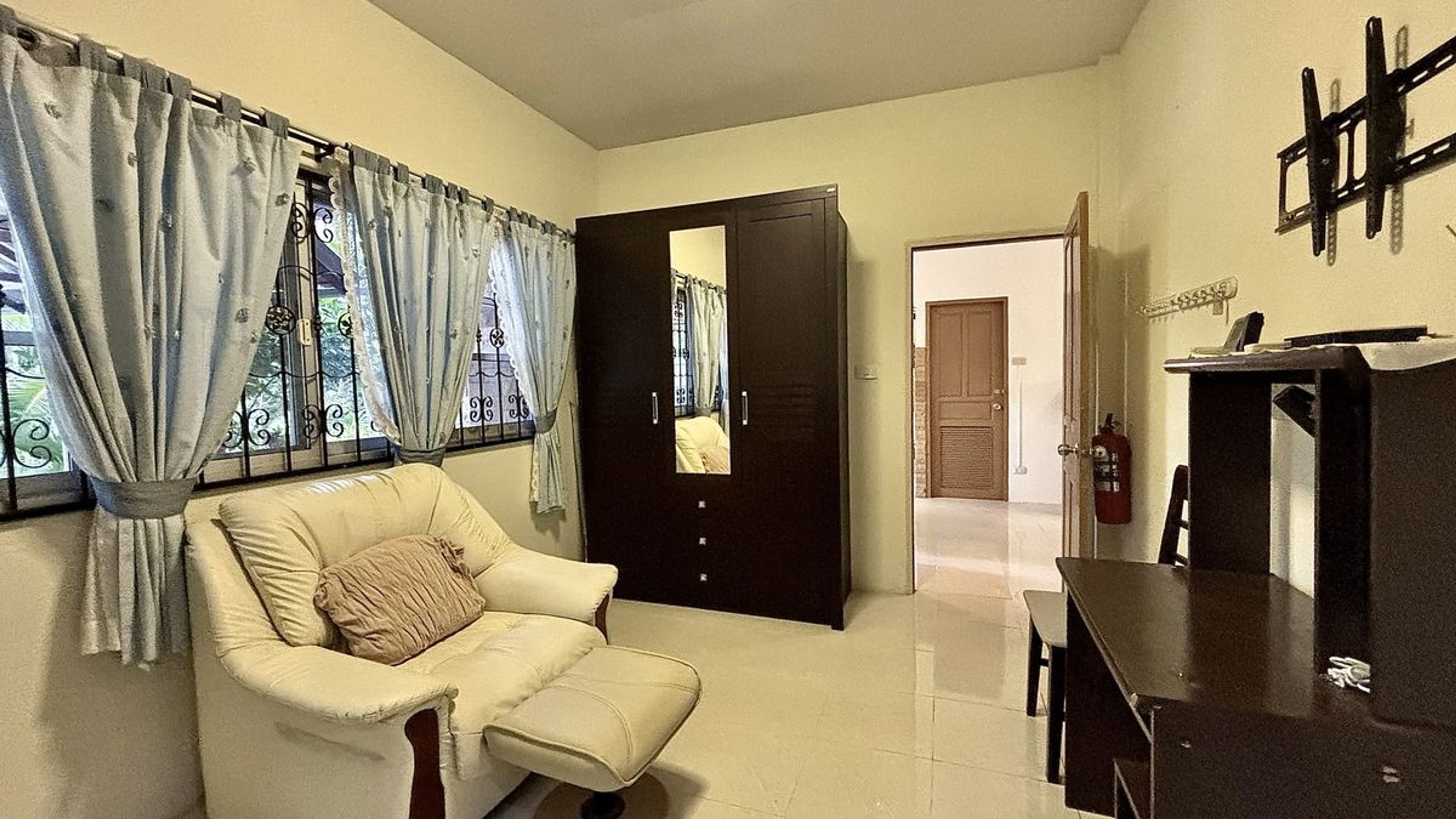 Charming Home with Private Pool in Hin Lek Fai – Only 4 M THB thumbnail 42