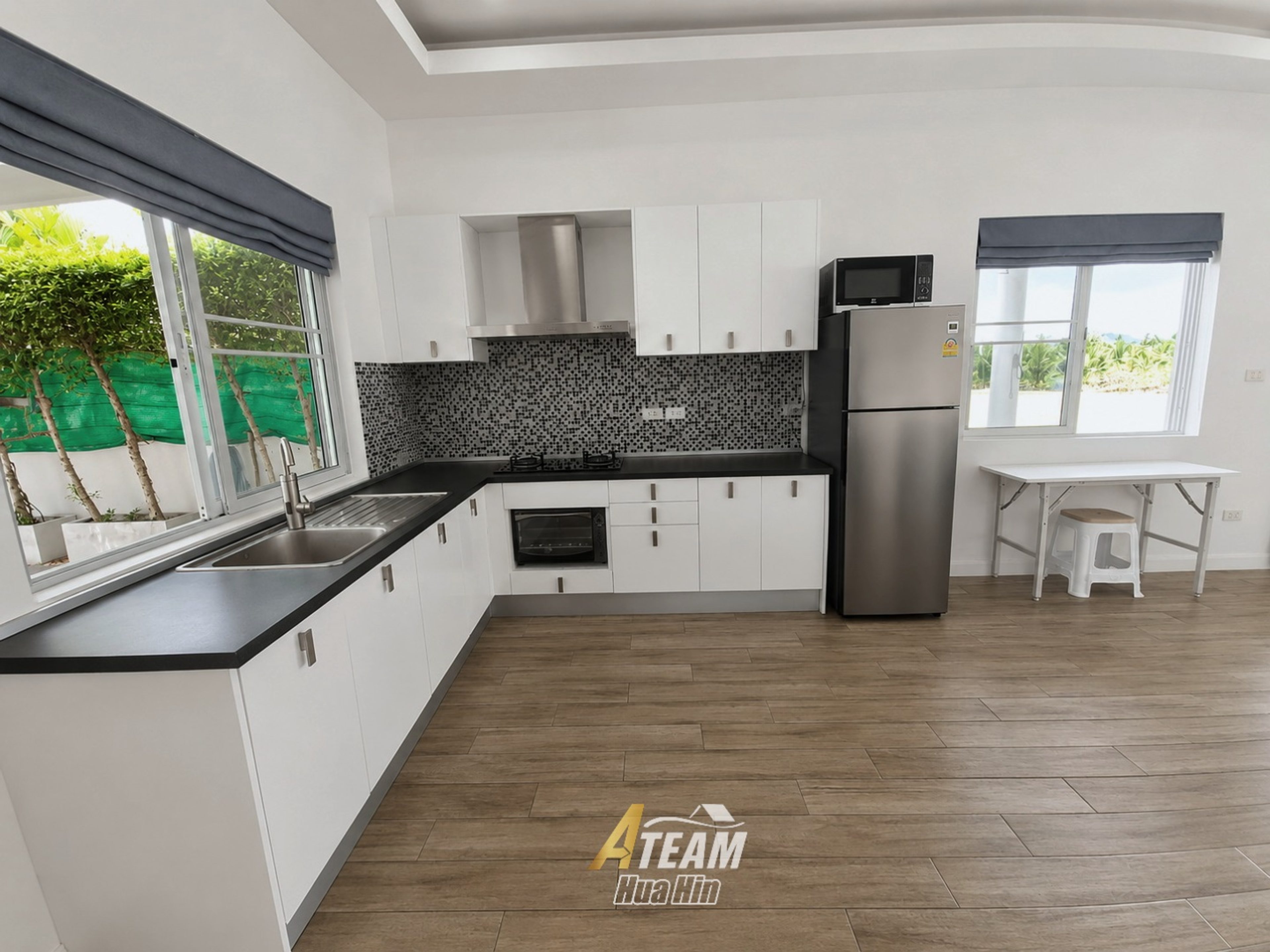 Stylish 2-Bedroom Pool Villa with Pineapple Field Views – Wang Pong, Pranburi thumbnail 22