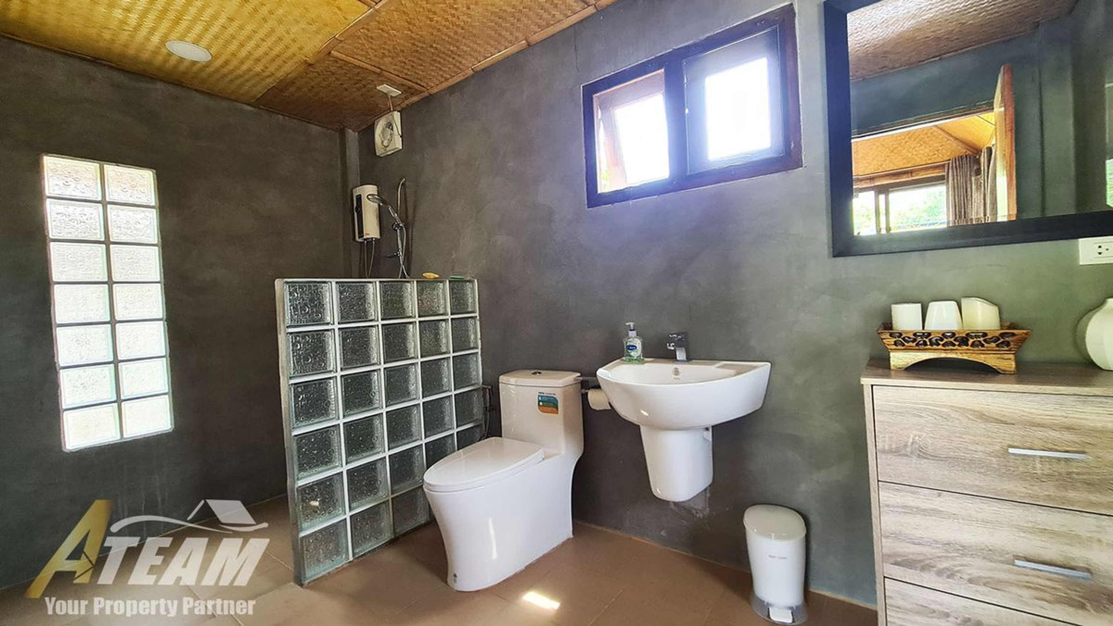 Price drop on this dream property with incredible mountain settings no thumbnail 47