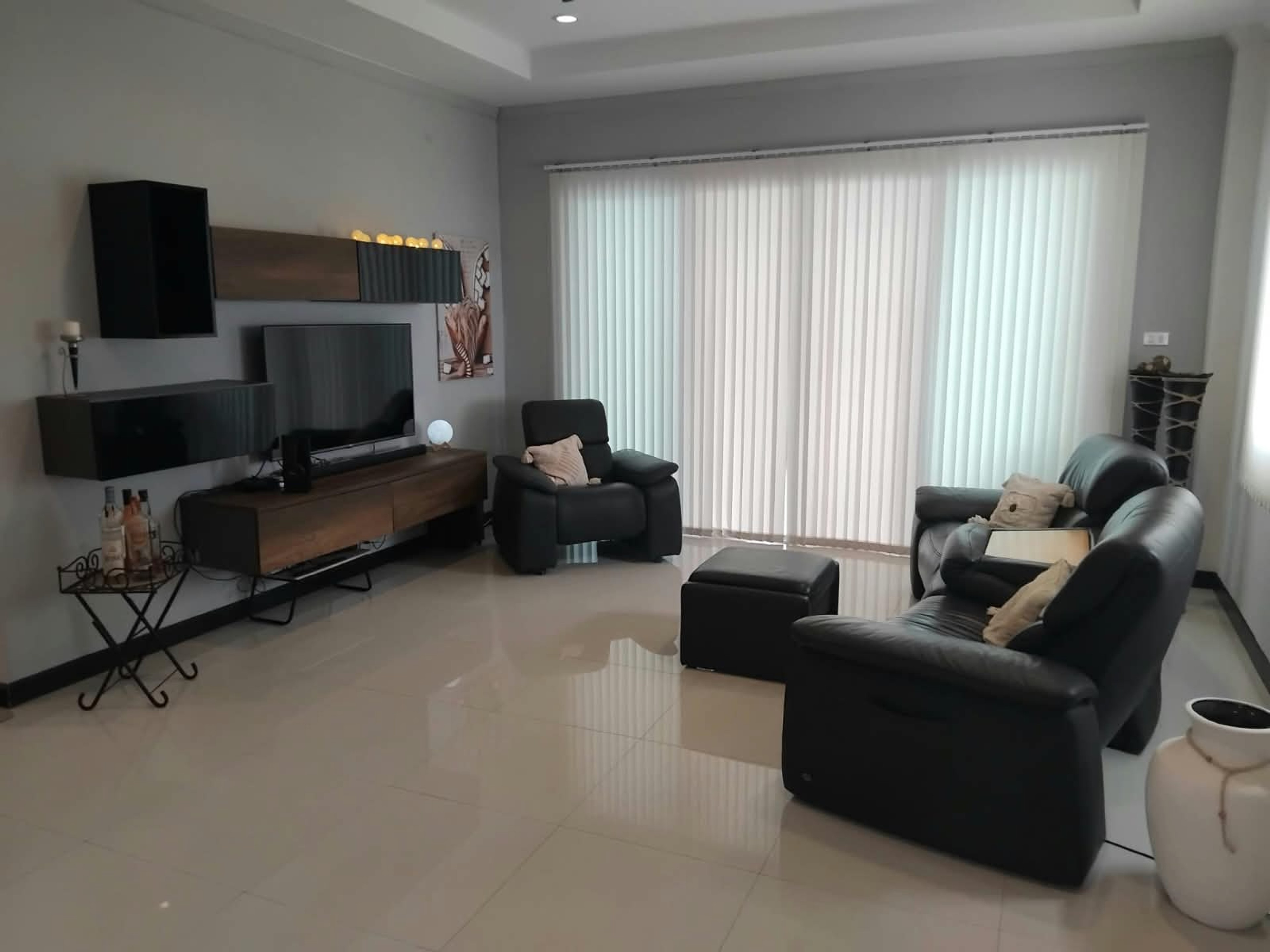 Villa de 3 chambres avec piscine à vendre à Khao Tao