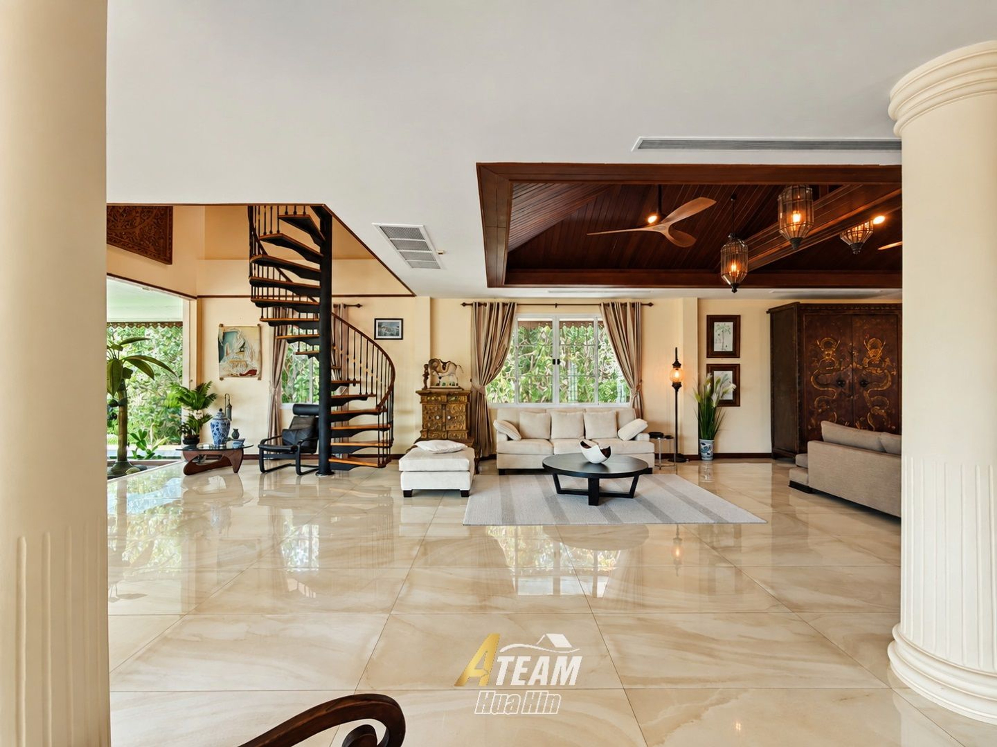 Résidence exceptionnelle de 4 chambres à Emerald Heights