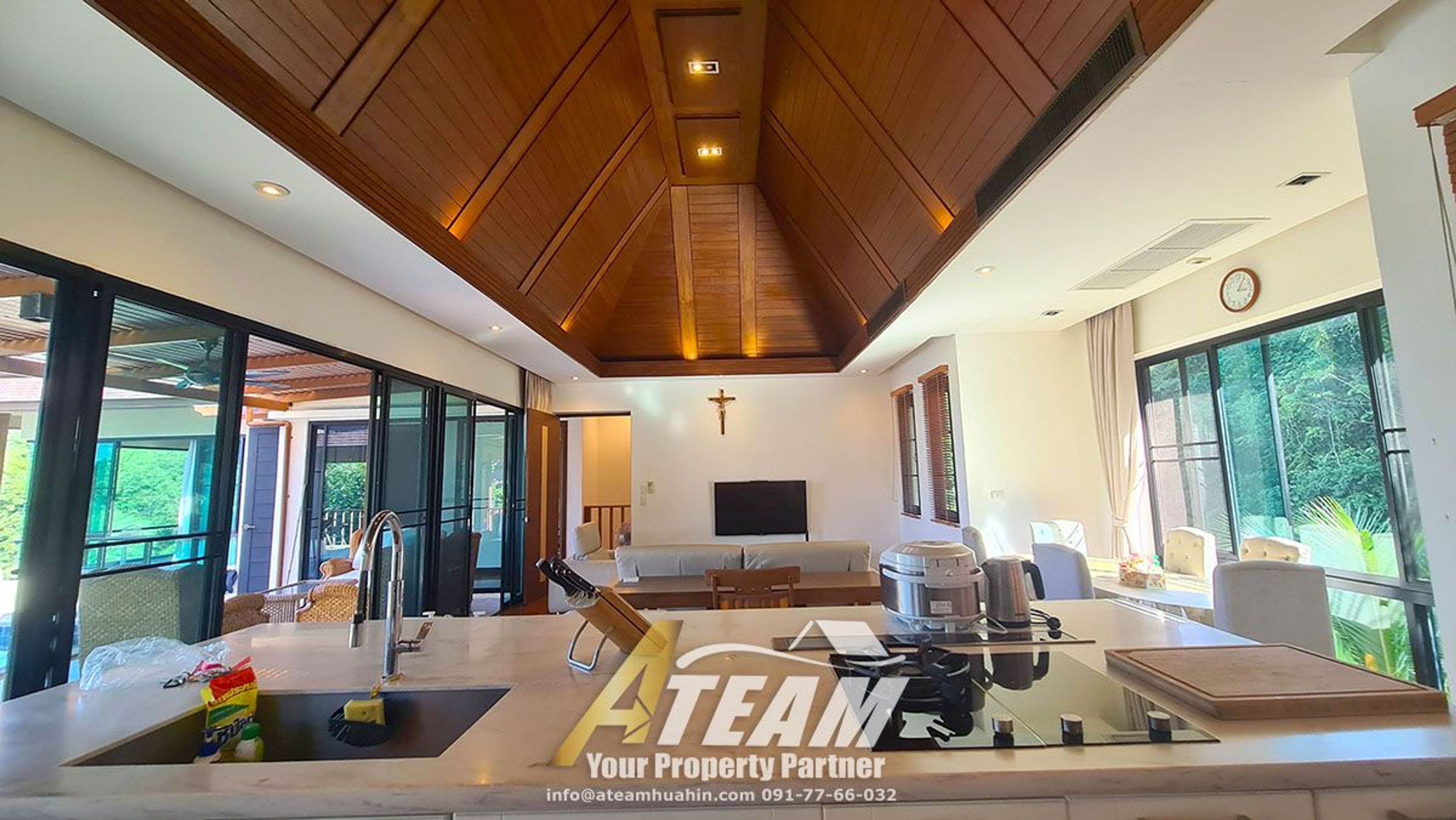 House / Villa For Rent - - 4 Bedrooms - 3 Bathrooms - Price ฿120,000 - thumbnail 12