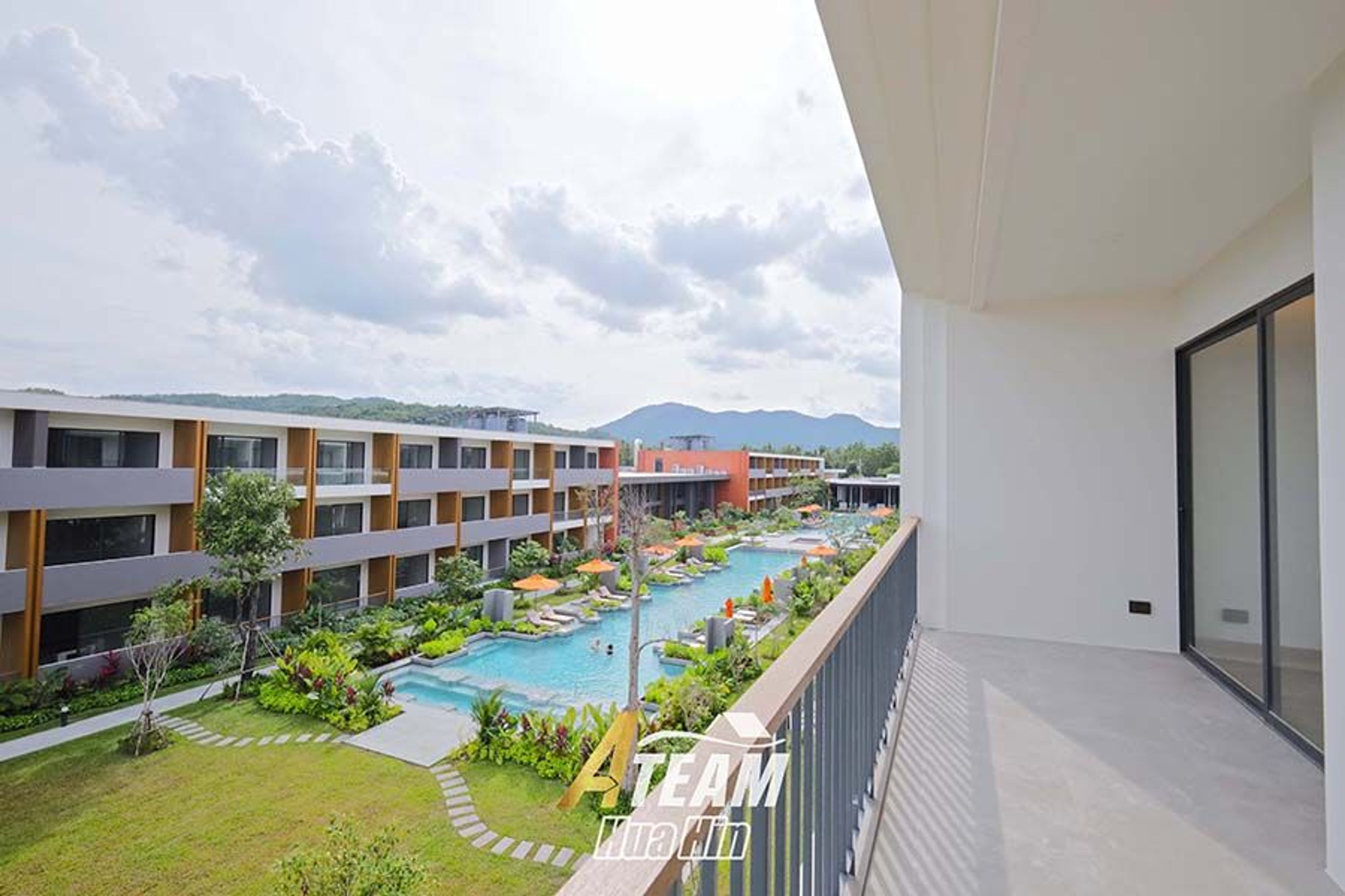 Luxury 3-Bedroom Residence for Rent at Sunshine Prestige – Cha-Am thumbnail 25