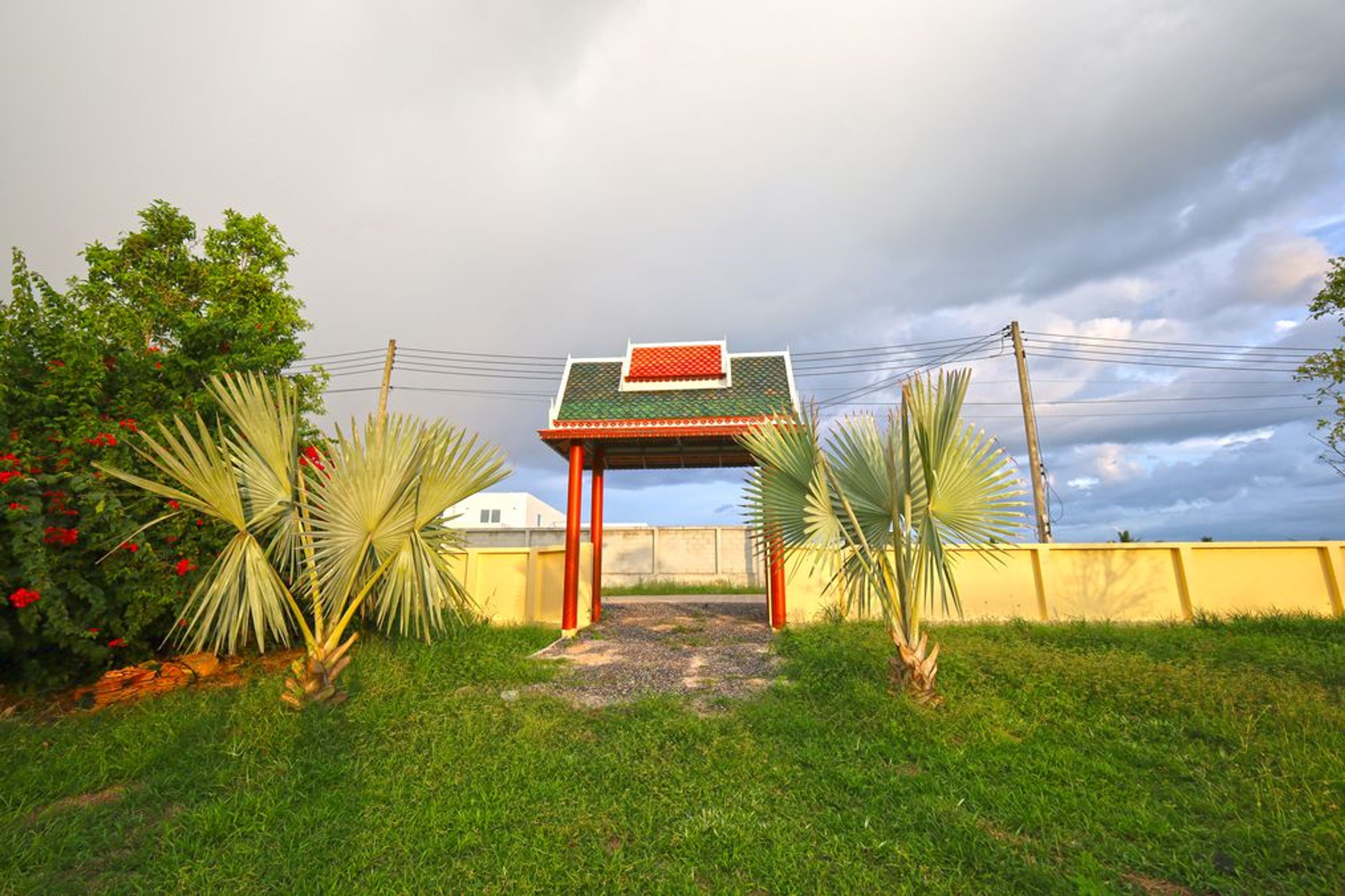 For Sale: 1,240 Sqm Stunning Lakefront Land with Wall and Entrance Arc thumbnail 4