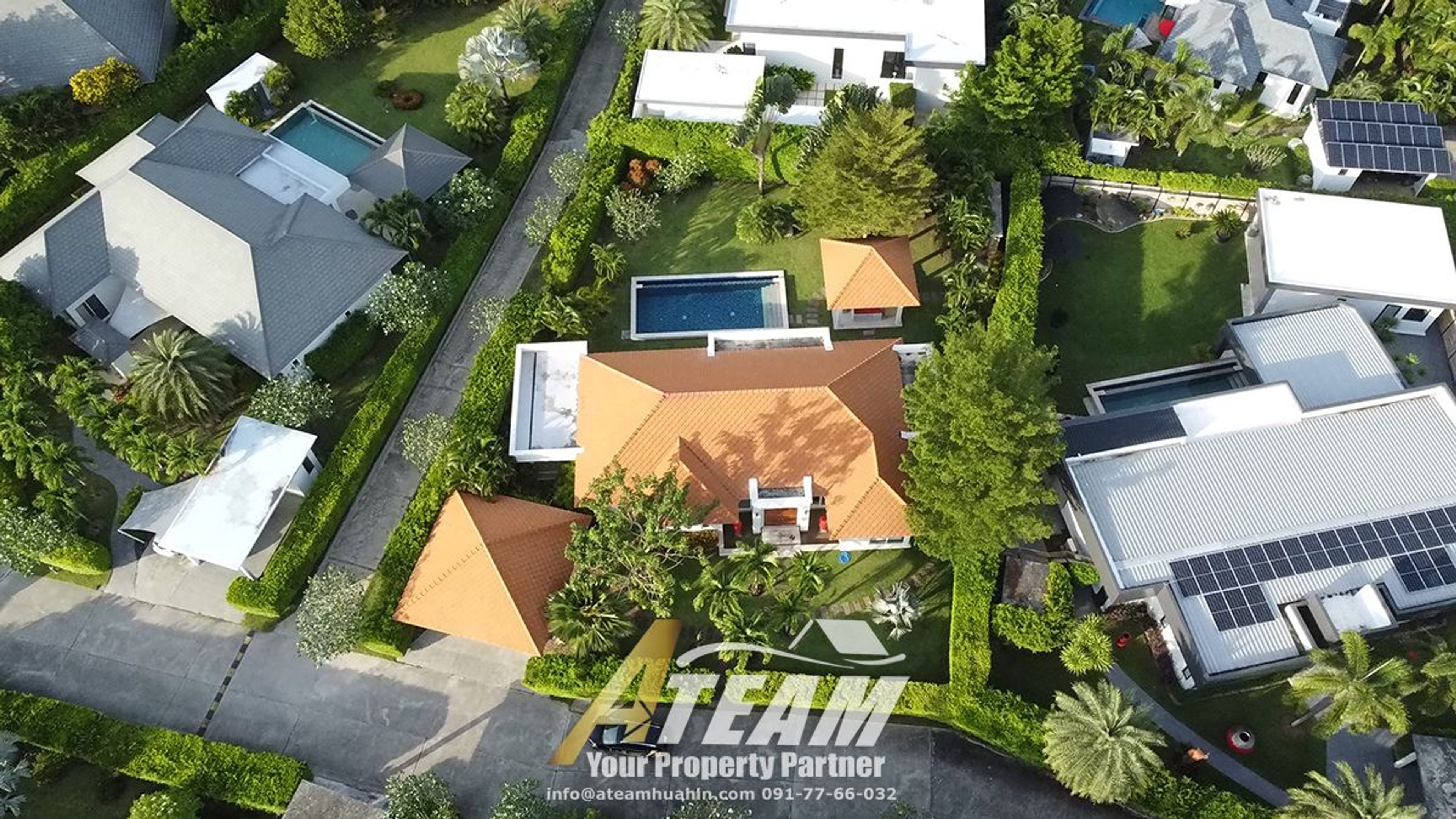 Luxury 3 Bedrooms pool villa in Baan ing phu thumbnail 4
