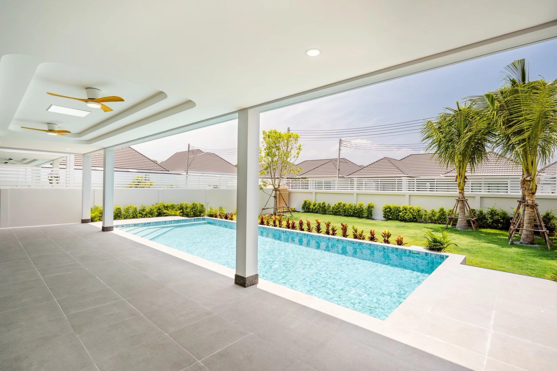 Spacious 3-Bedroom Family Home for Rent at FullRich Asset – Large 480 Sq.m. Plot