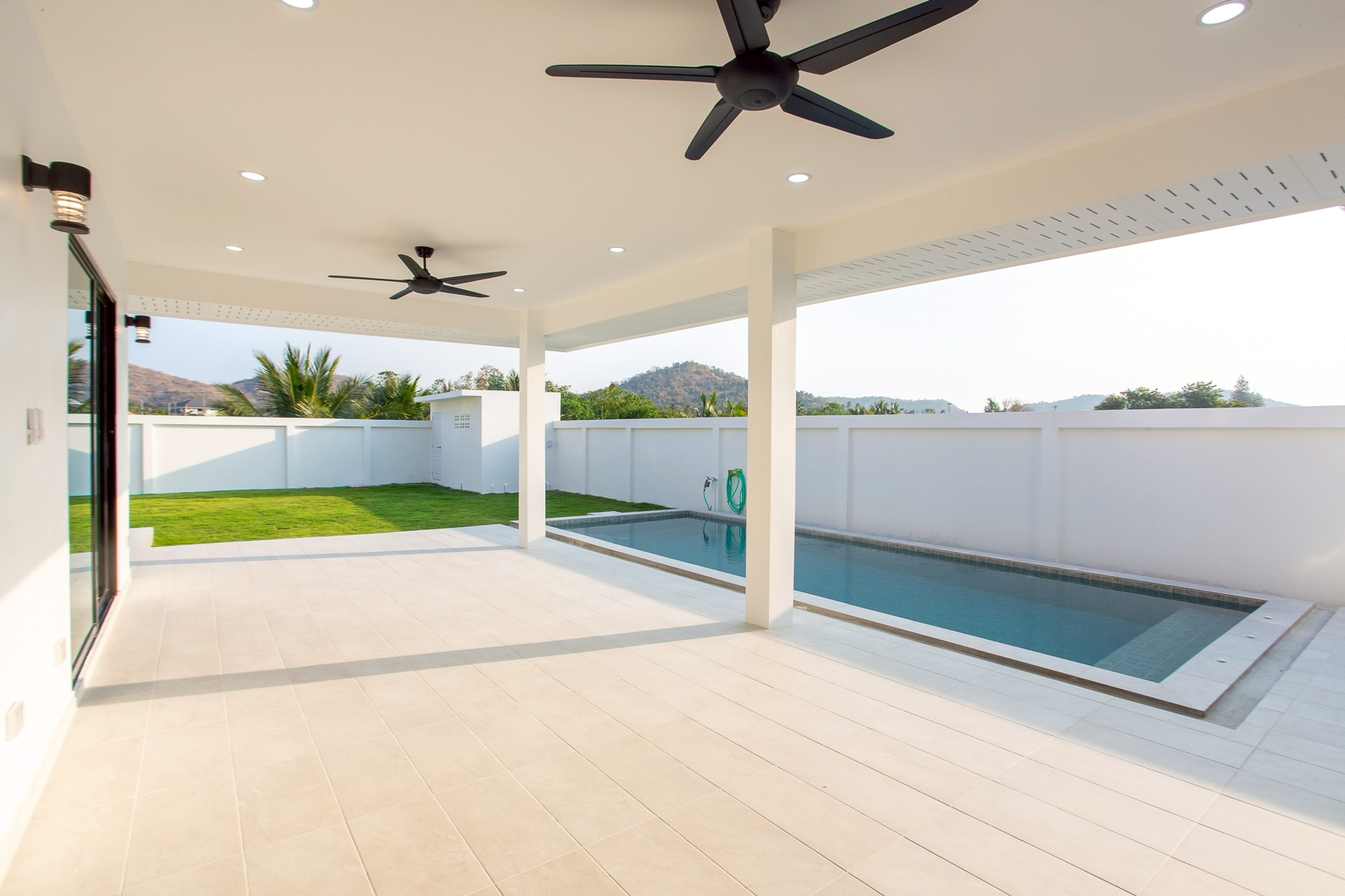 Khao Tao Pool Villa – Affordable 3-Bedroom Home with Mountain Views thumbnail 3