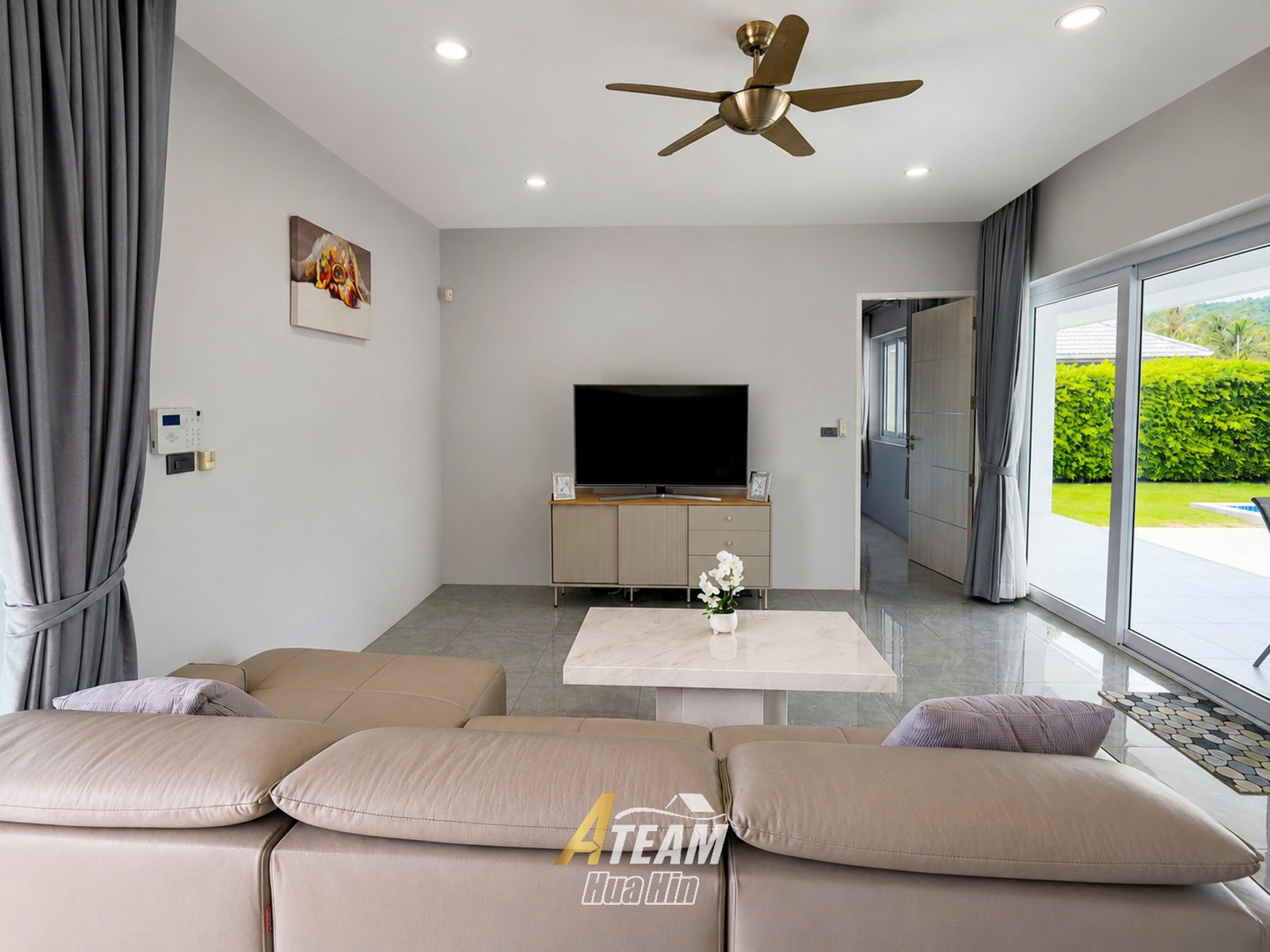 For rent 3 bed pool villa with mountain view Khao Tao, Hua Hin thumbnail 8