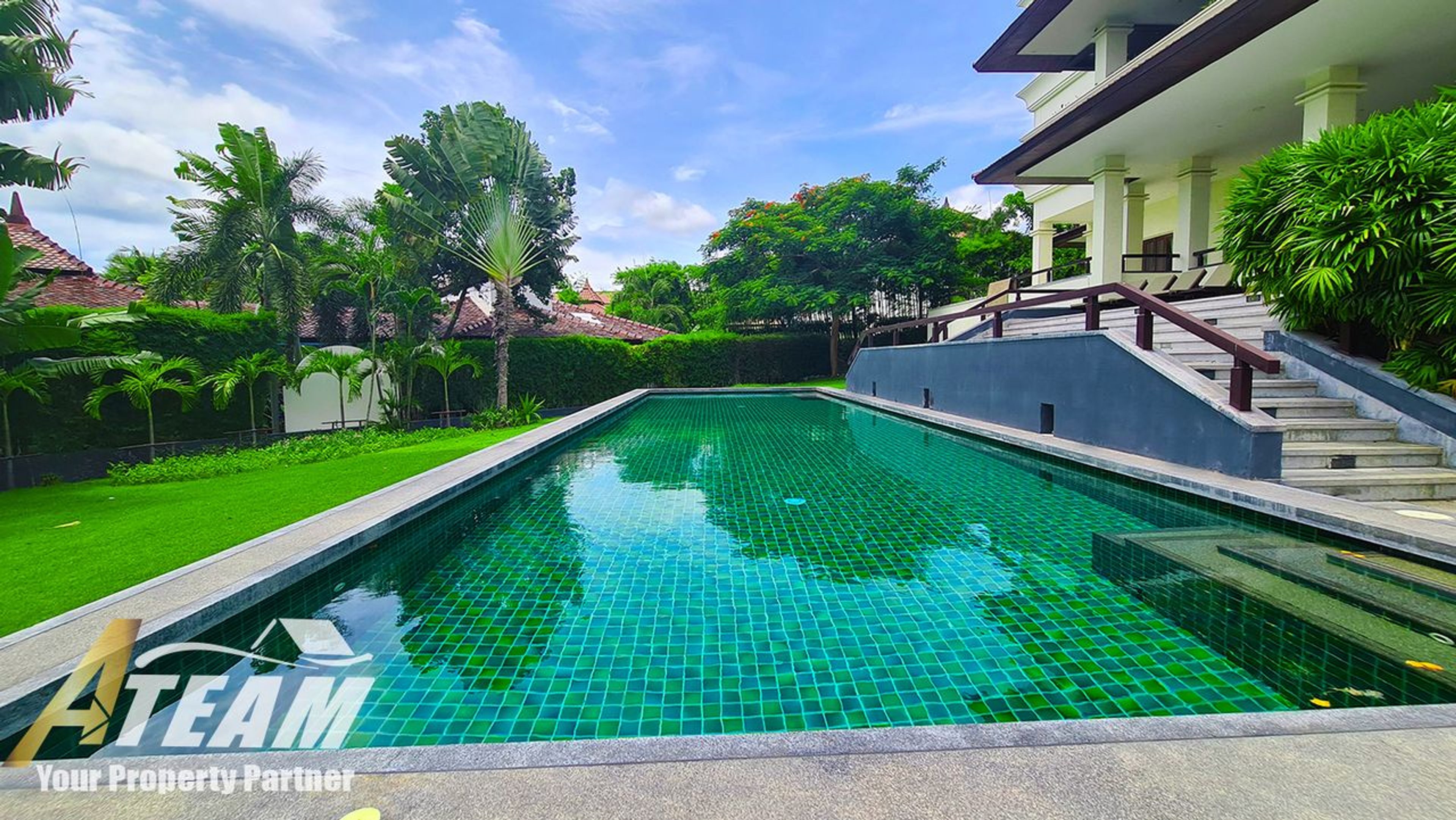 Unique 240 sqm Panoramic View Condo for Rent – Soi 116, Hua Hin thumbnail 3