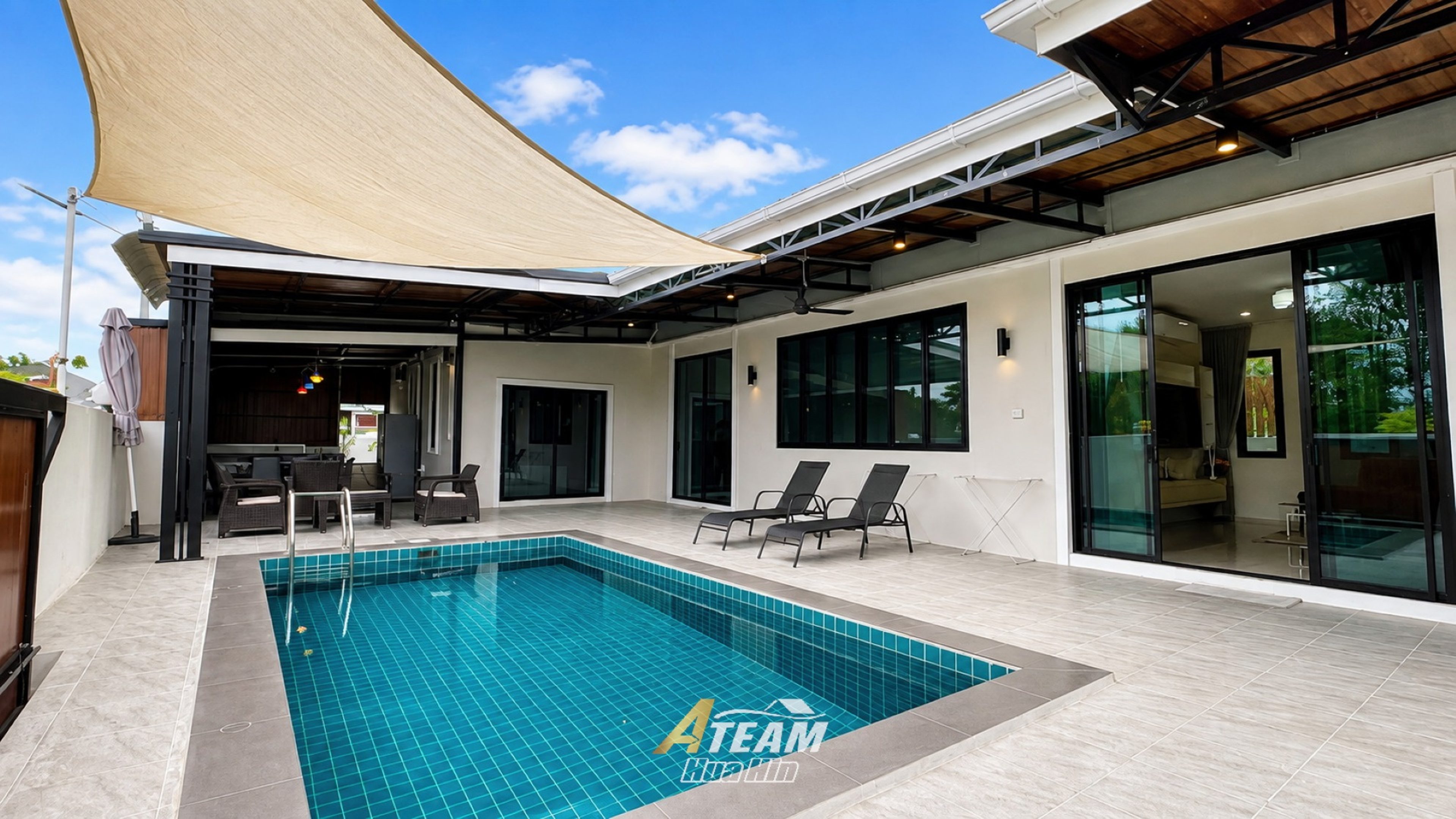 3-Bedroom Pool Villa for Sale in Nong Khon, Hua Hin  thumbnail 2
