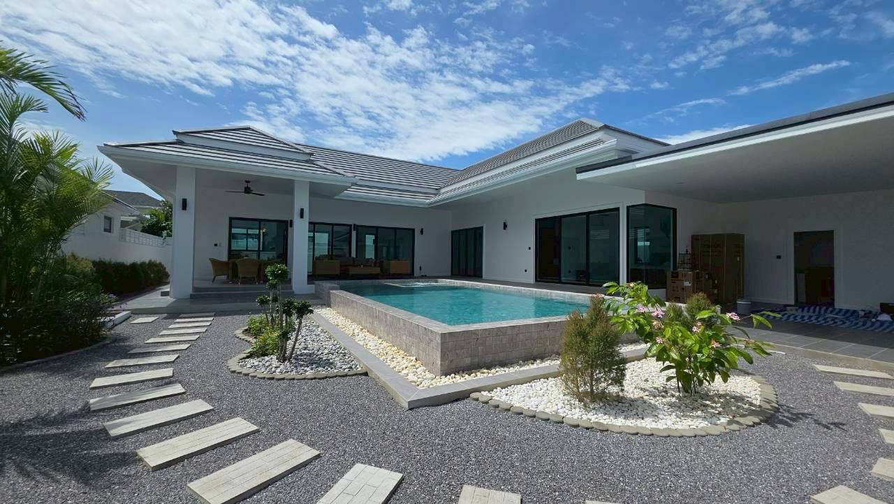 Botanica Hua Hin – Luxury Modern Pool Villas Starting from 9.39 MB