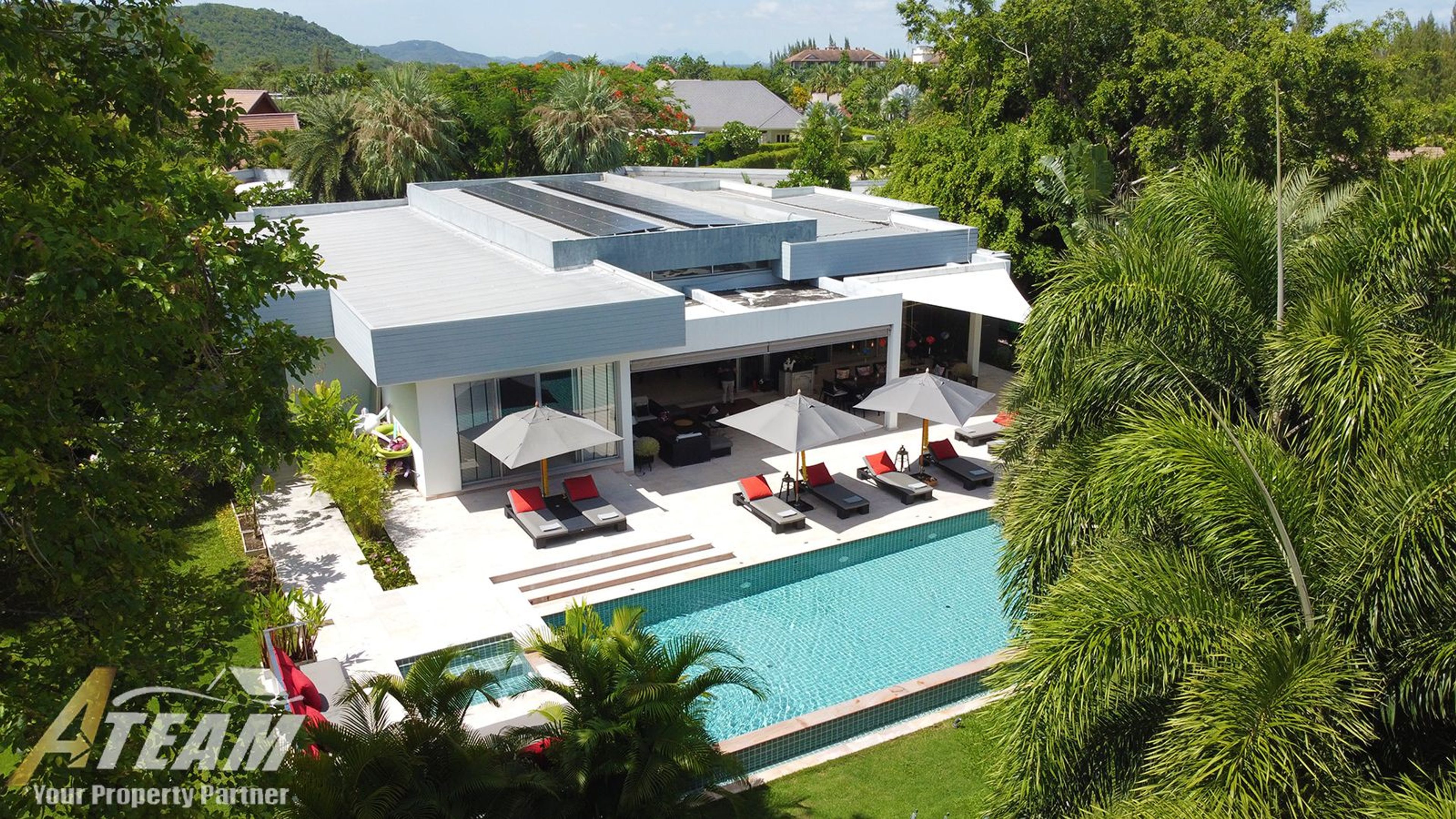 8 bedrooms most exclusive Luxury property in Hua Hin thumbnail 37