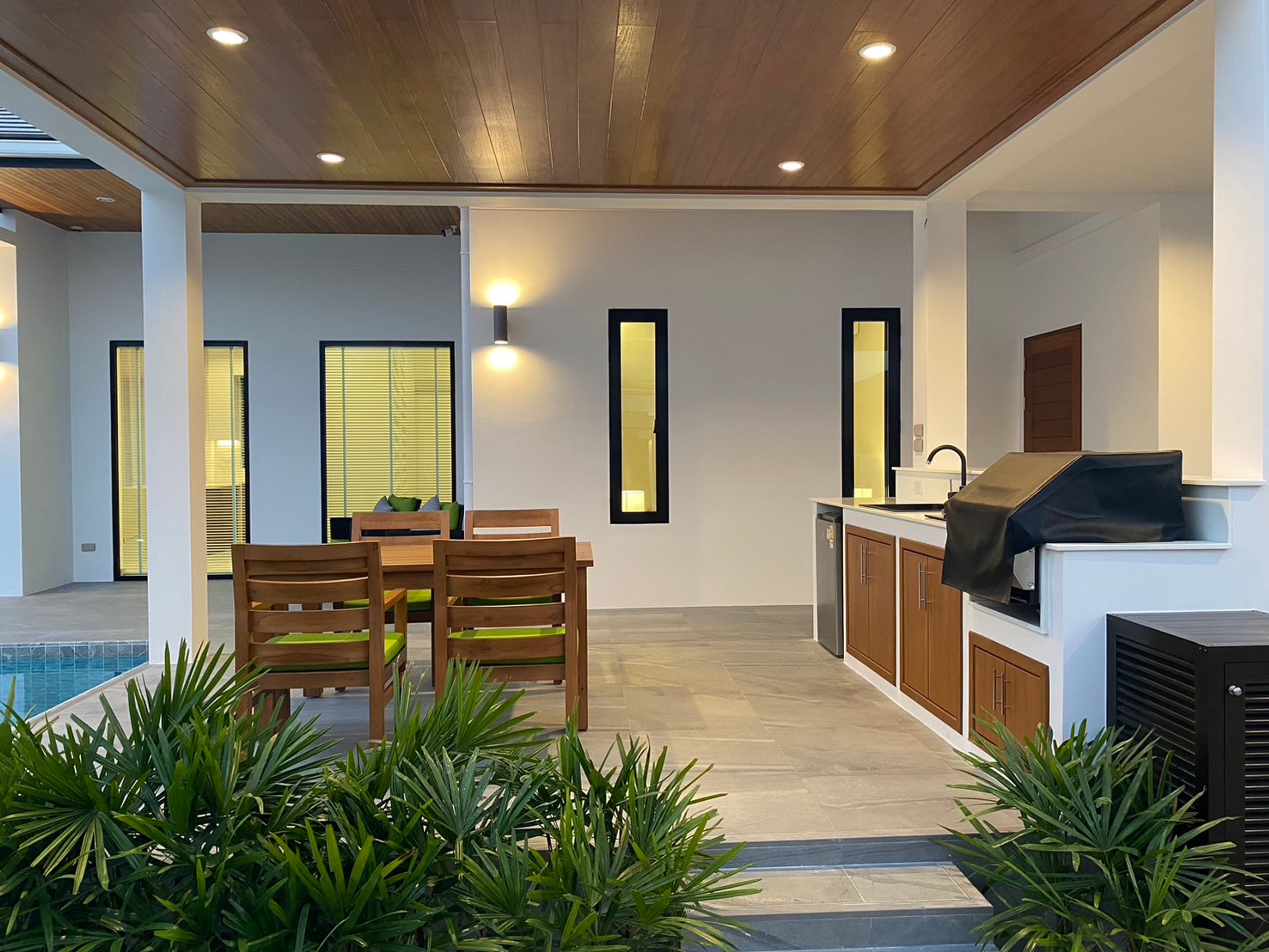 Modern 3-Bedroom Pool Villa Near Soi 102 & Pineapple Valley Golf Club thumbnail 13