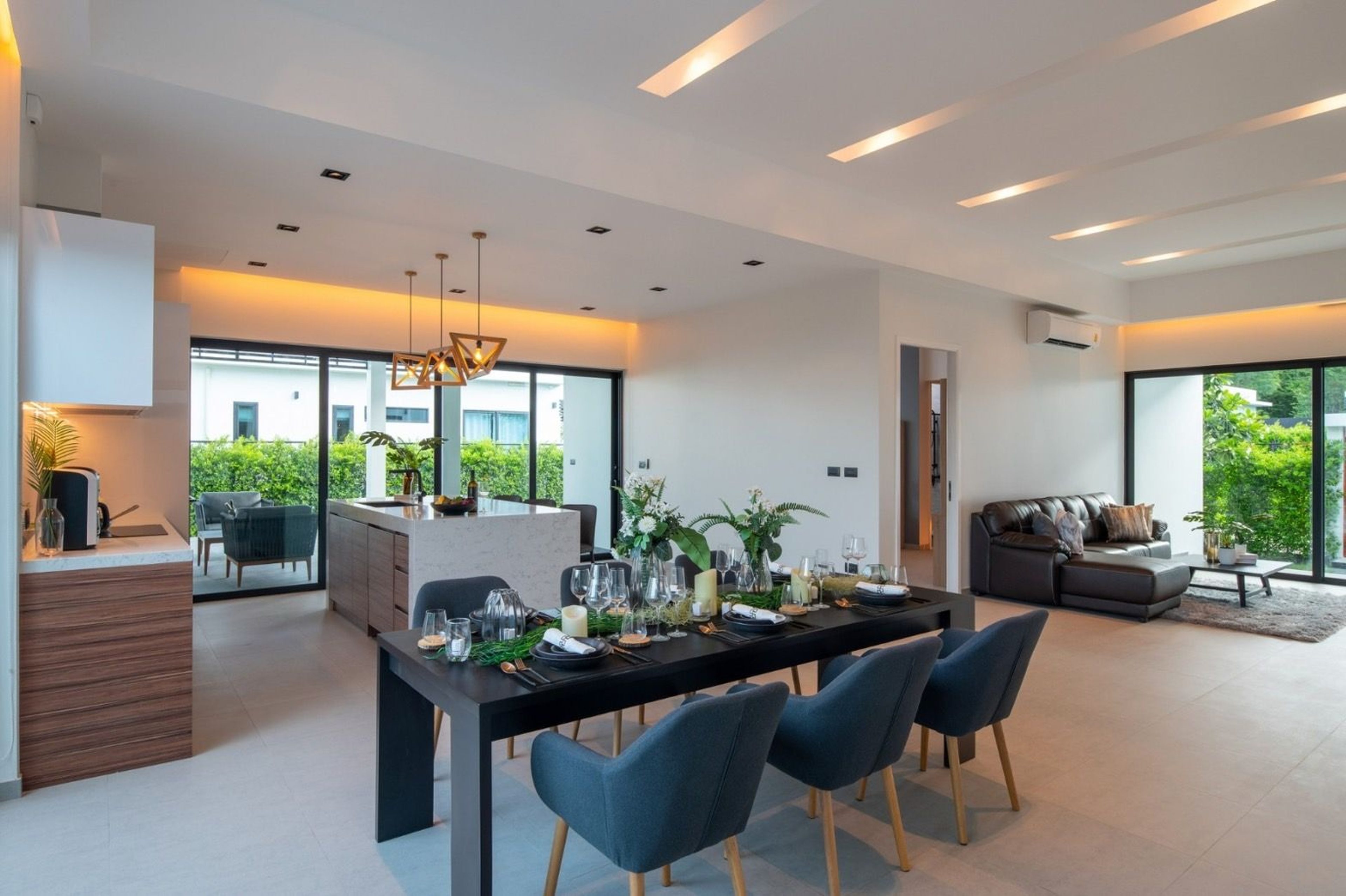 House / Villa For Rent - - 3 Bedrooms - 3 Bathrooms - Price ฿100,000 - thumbnail 9