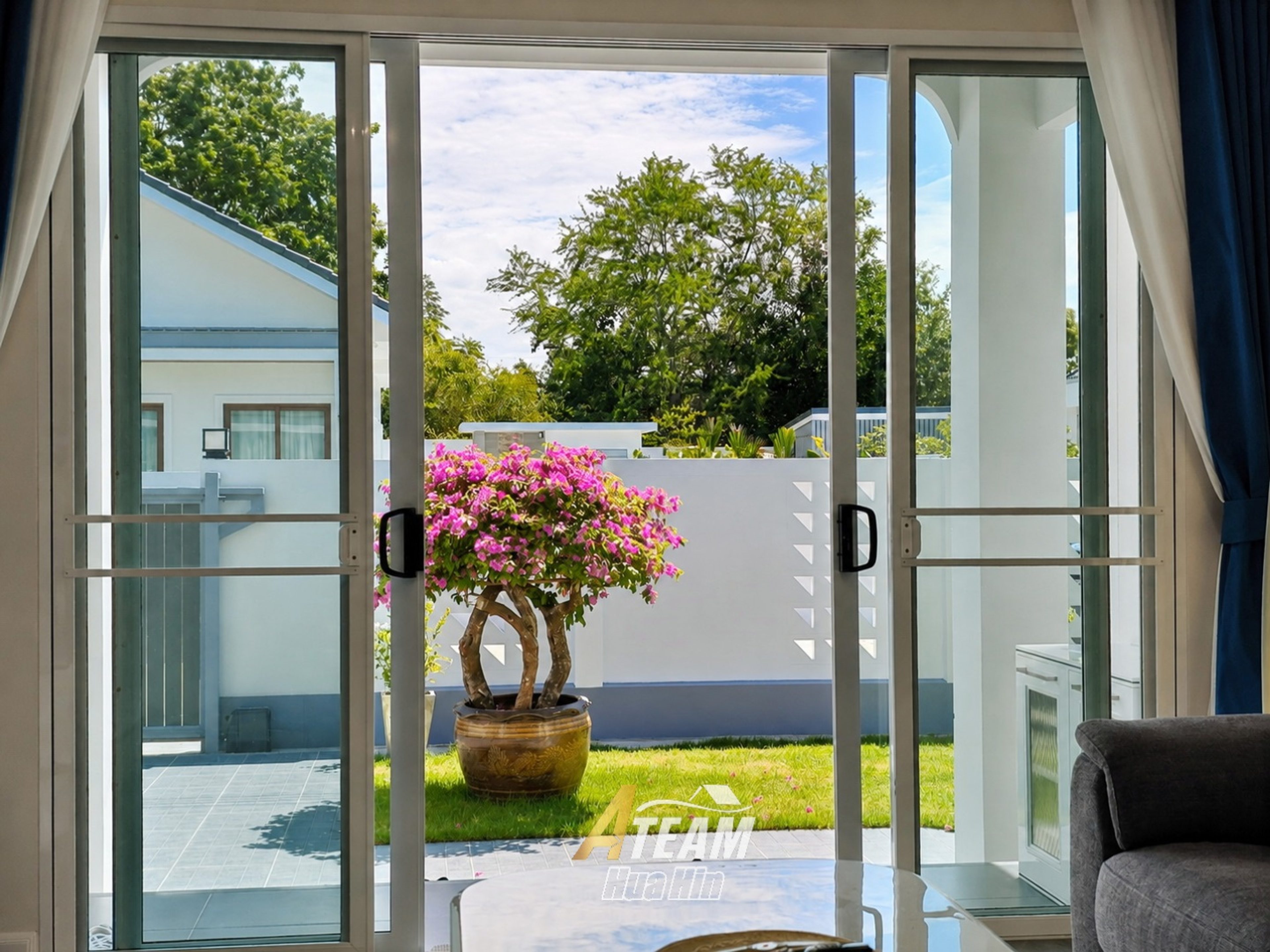 Like-New 3-Bedroom Home at Pinnacle Village, Sam Phraya thumbnail 3
