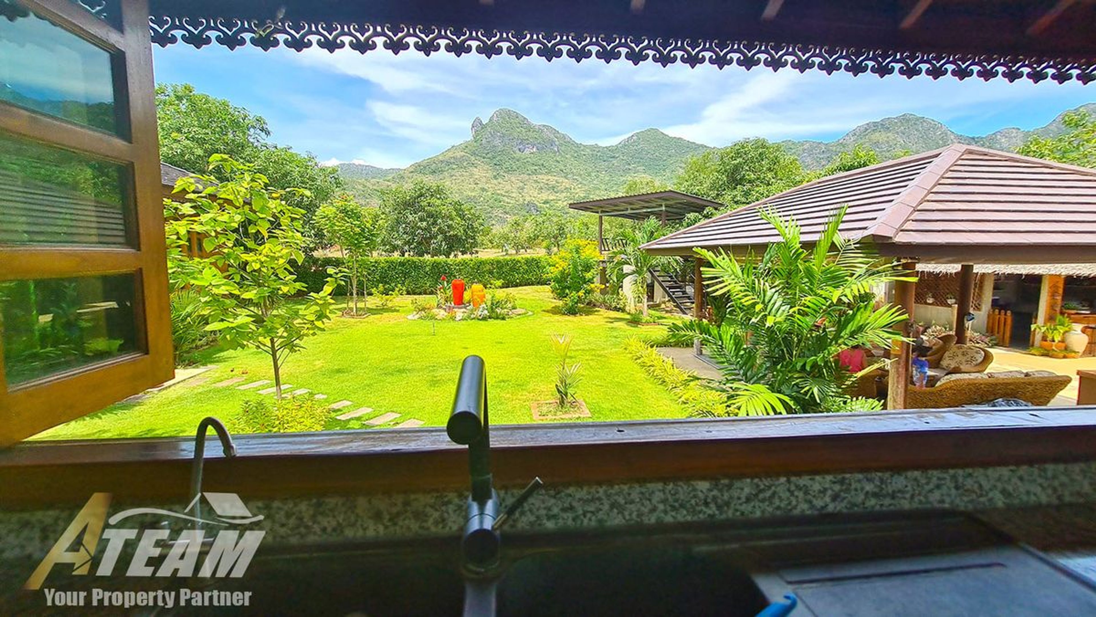 Price drop on this dream property with incredible mountain settings no thumbnail 33