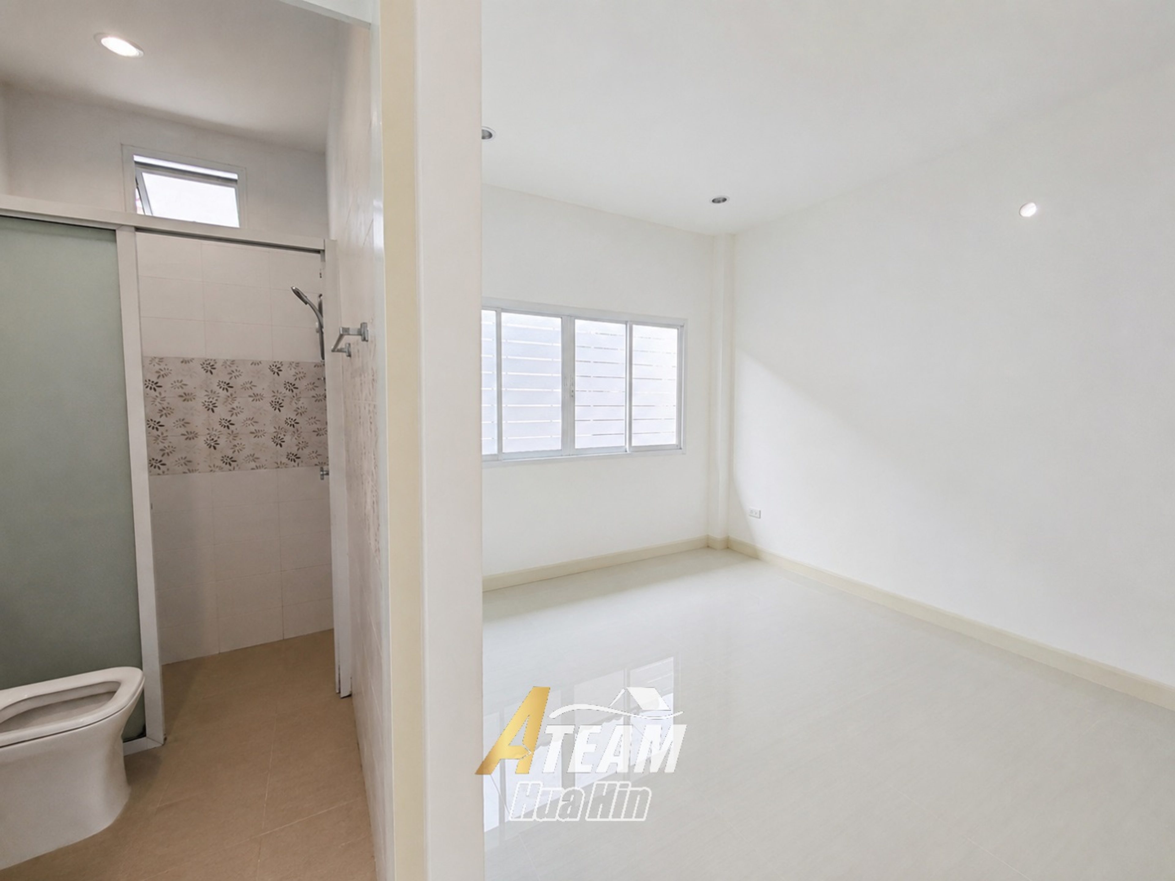 Beautyful 2-Bedroom House in Prime Location Soi 94  thumbnail 6