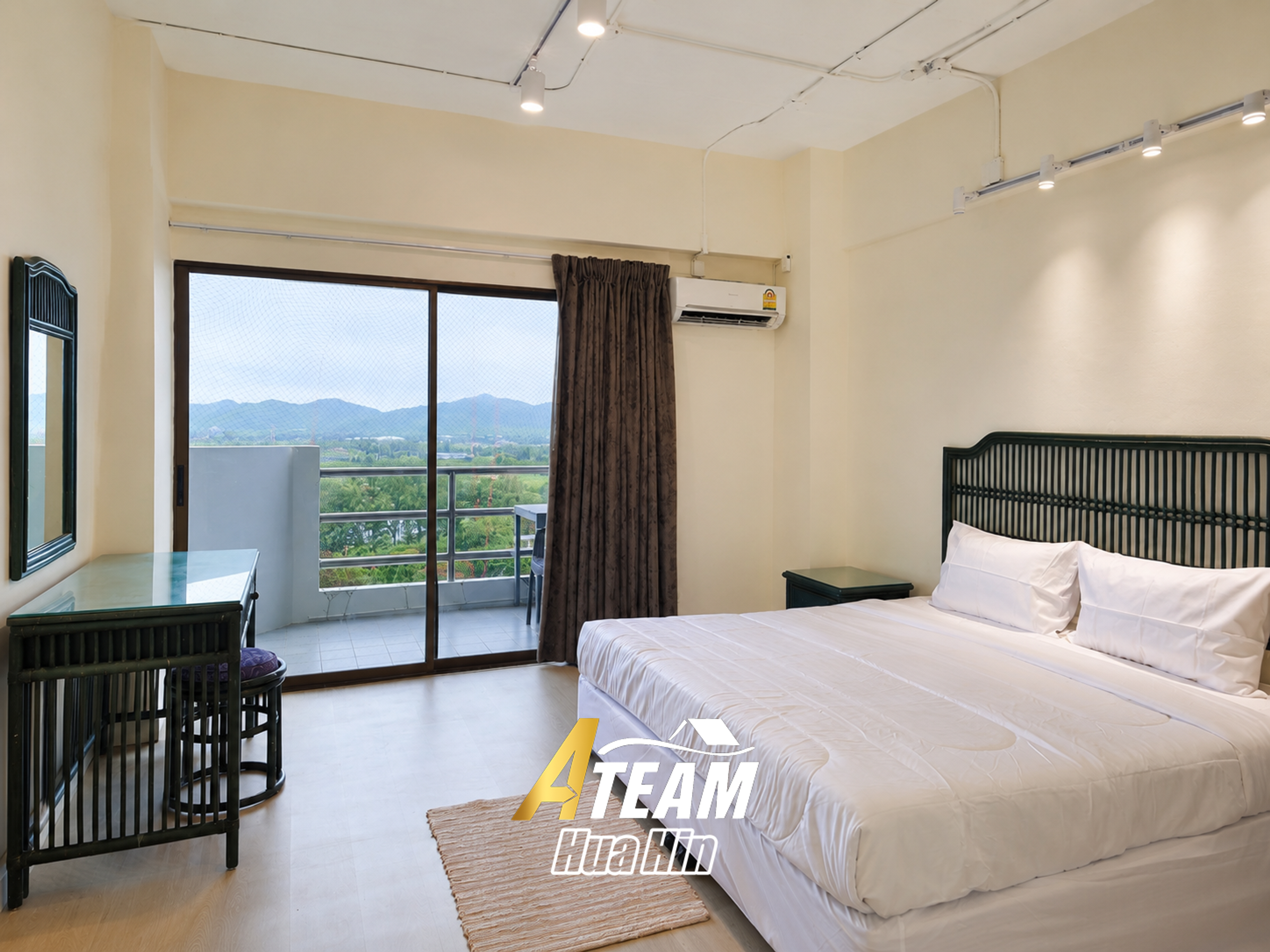2-Bedroom Beachfront Condo at Blue Wave, Hua Hin thumbnail 8