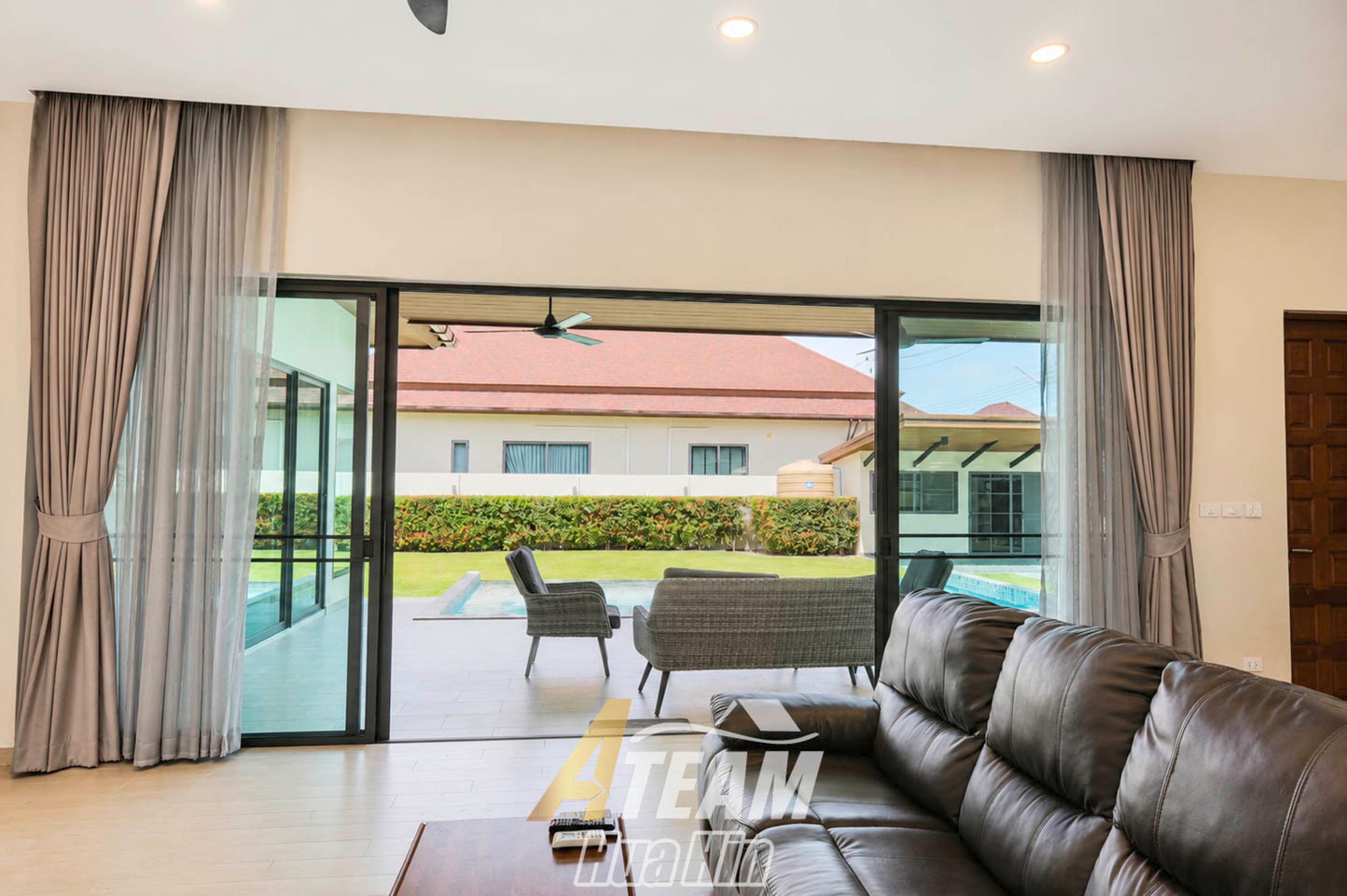 Luxury 3-Bedroom Pool Villa for Rent at Panorama Black Mountain, Hua Hin thumbnail 5