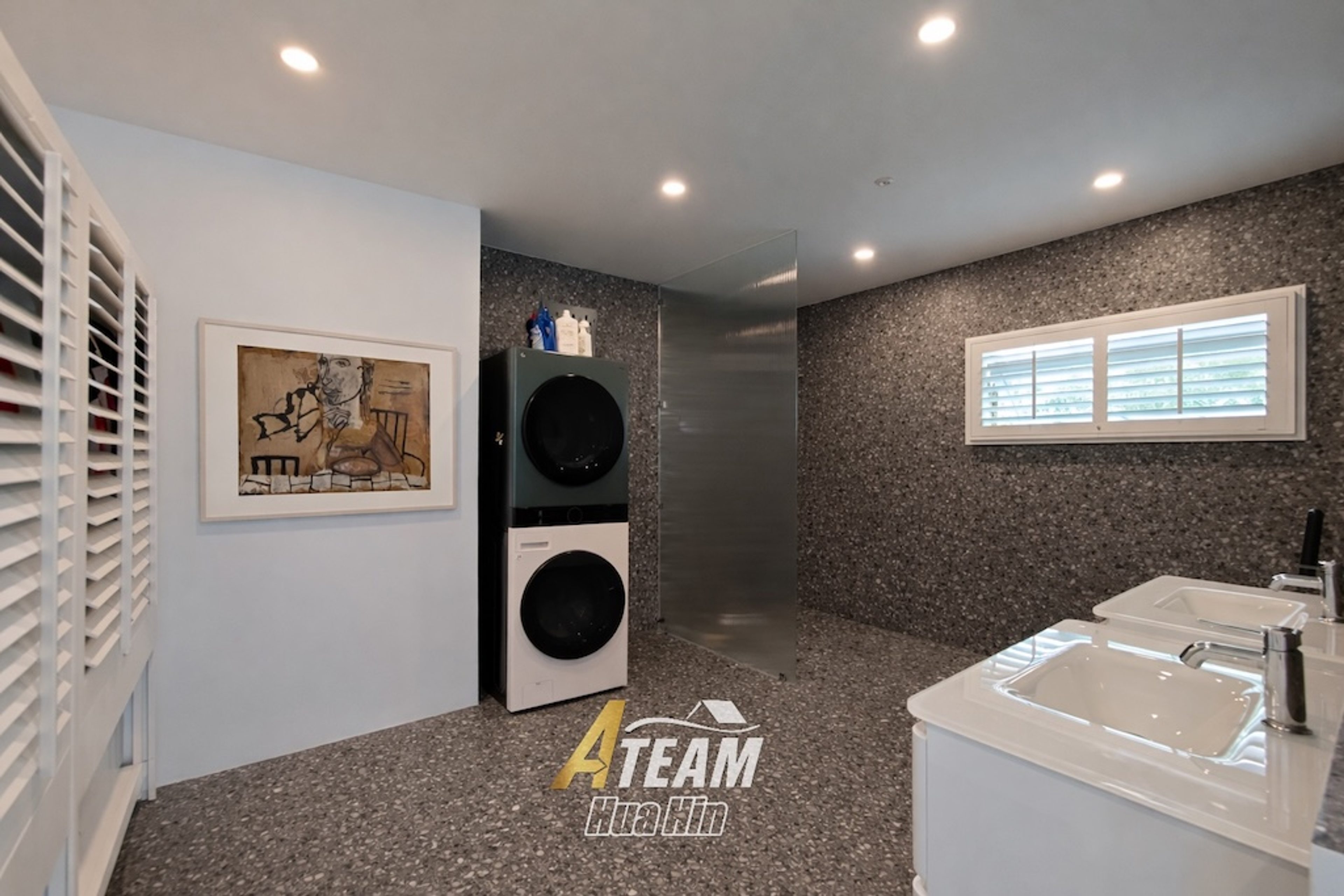Modern 3 Bed 3 Bath Pool Villa at Black Mountain Golf Club thumbnail 13