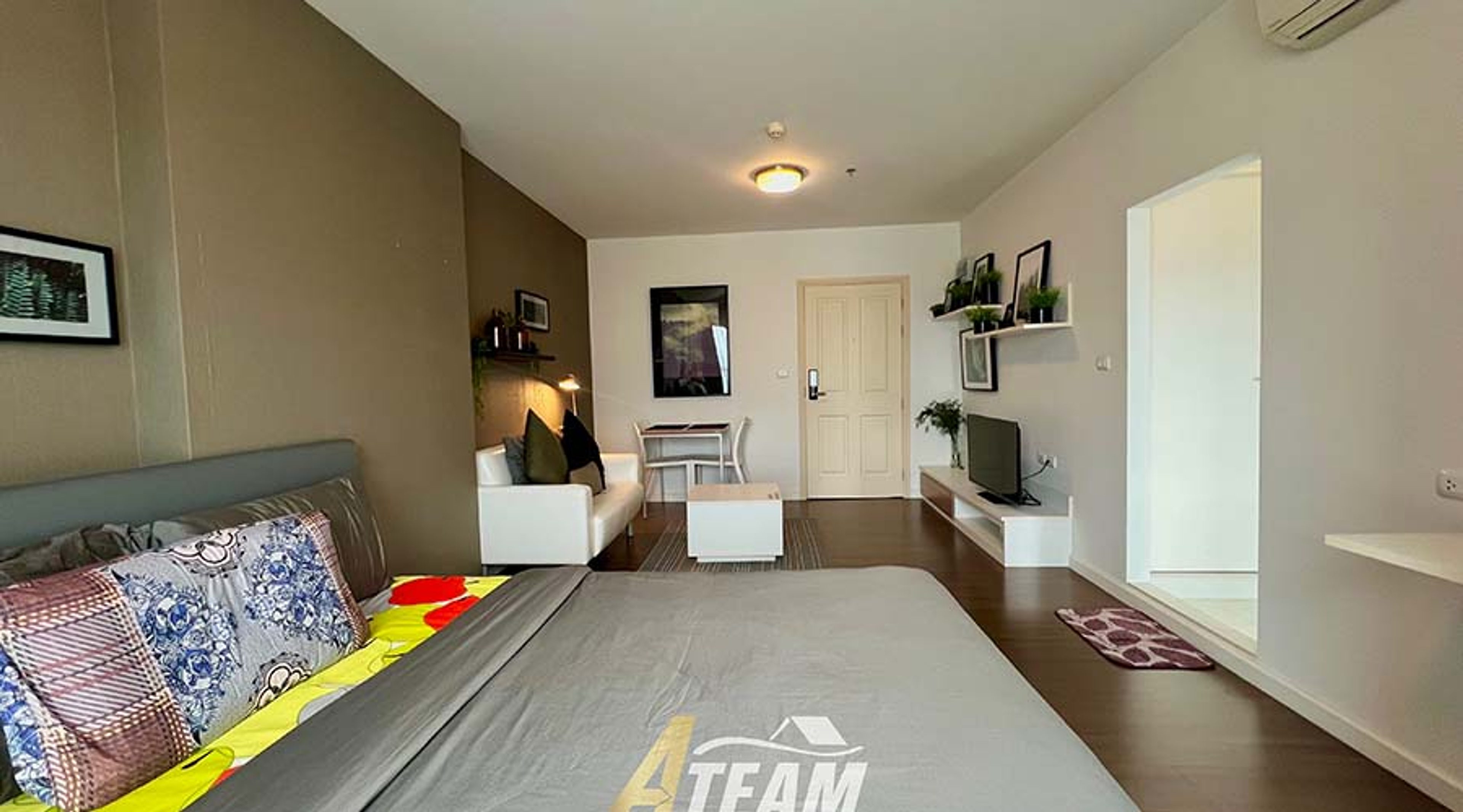Studio Condo at Baan Kieng Fah For rent  thumbnail 3