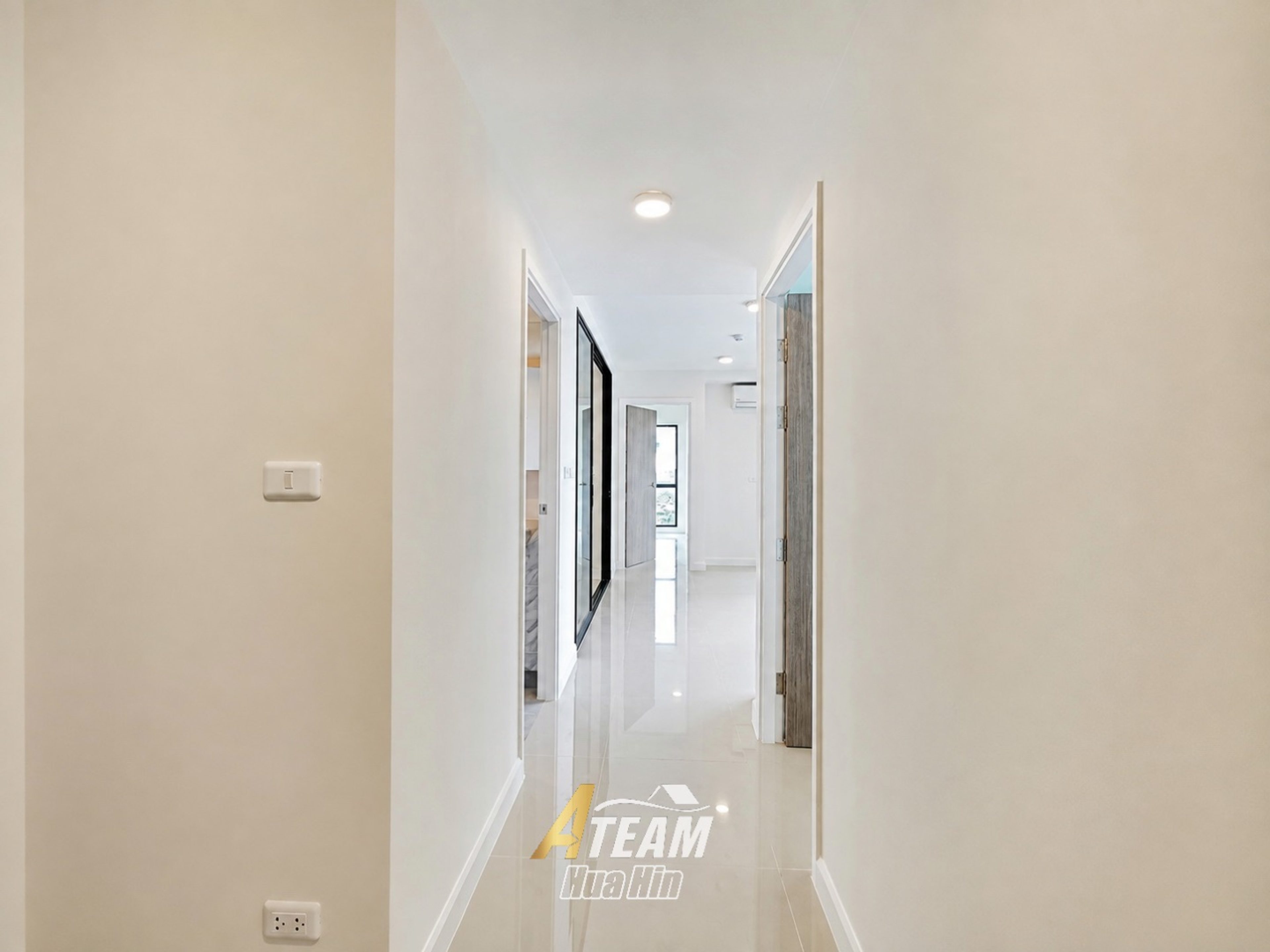 Brand-New 2-Bedroom Condo in Soi 94 thumbnail 2