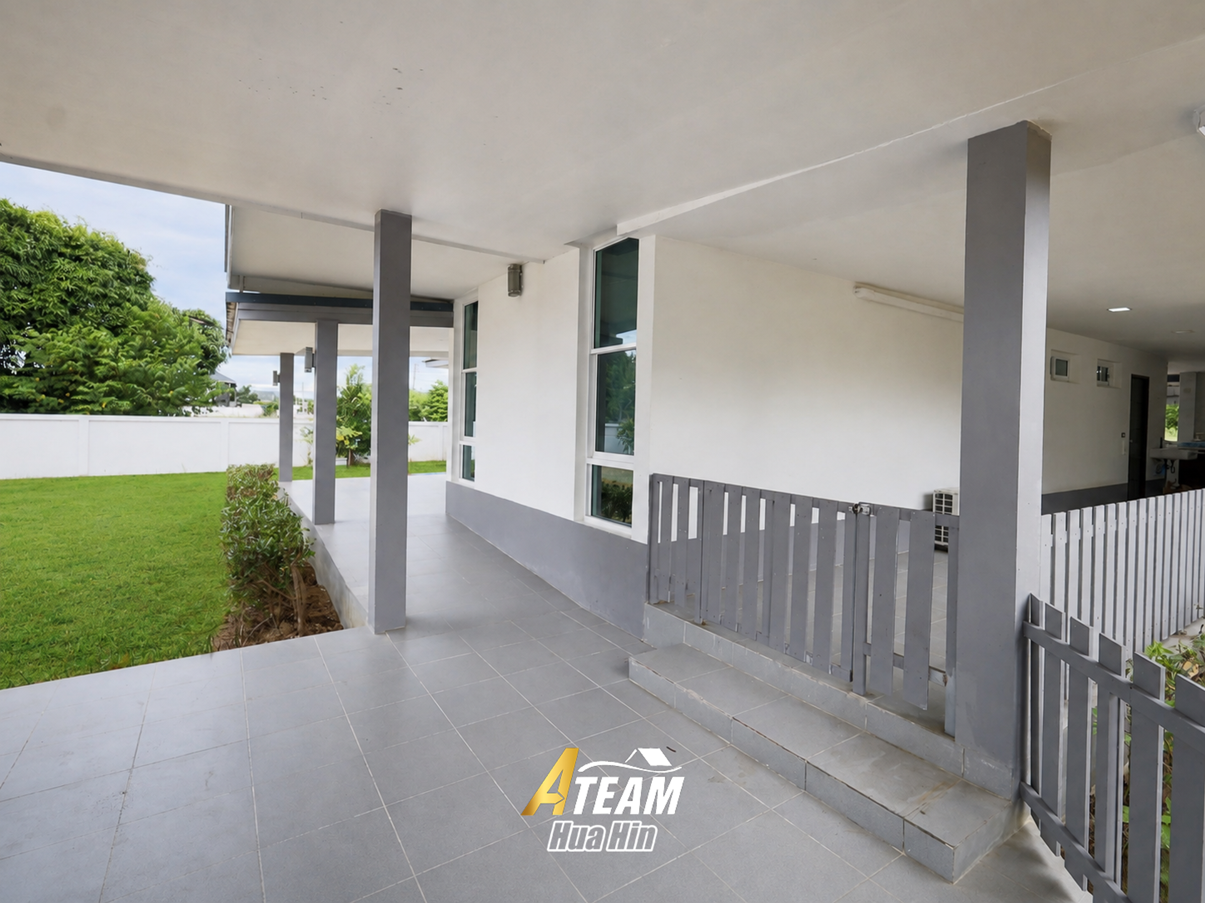 For sale House 3-Bedroom in Black Mountain. thumbnail 4