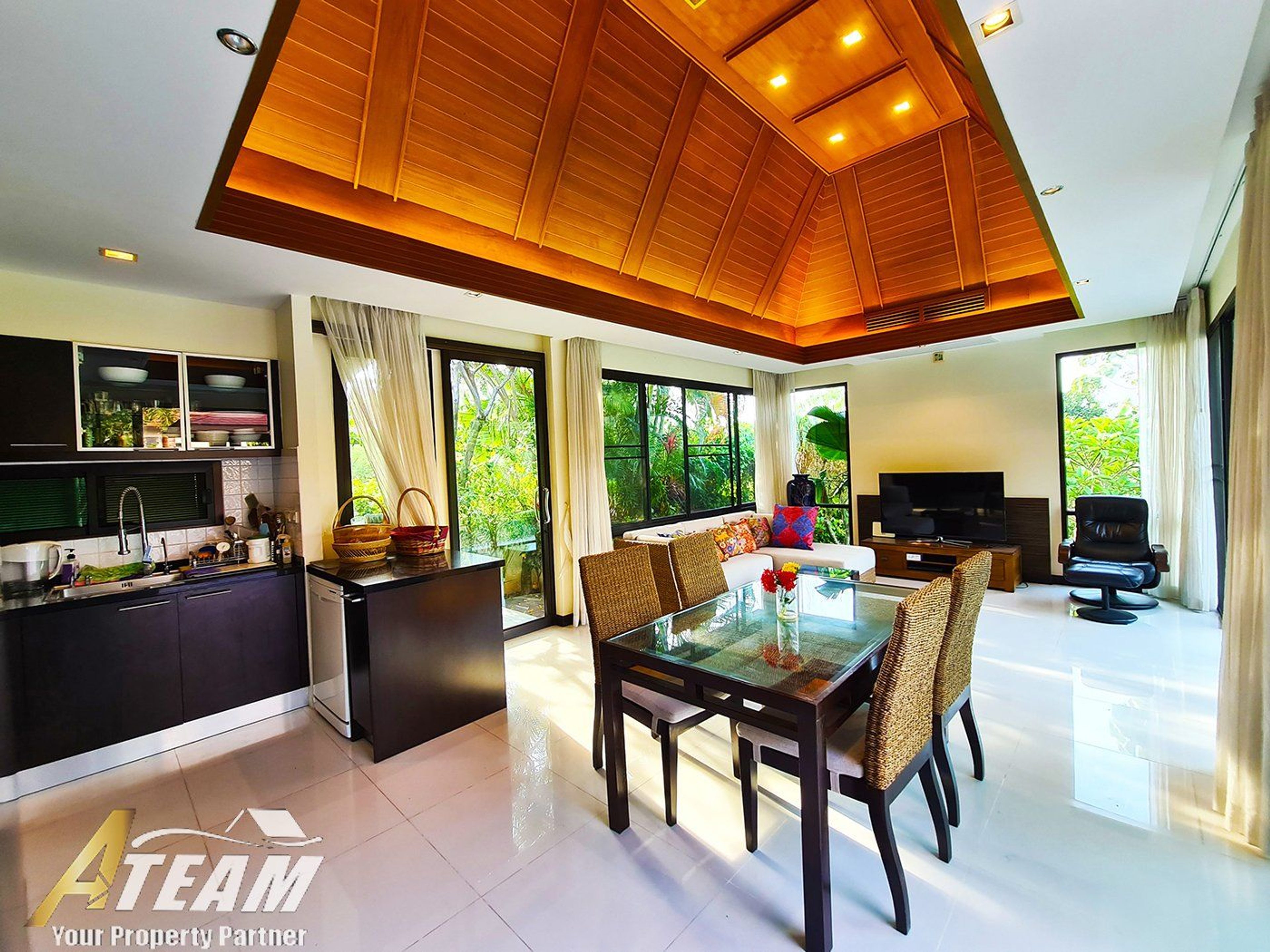 House / Villa For Rent - - 3 Bedrooms - 2 Bathrooms - Price ฿50,000 -  thumbnail 4