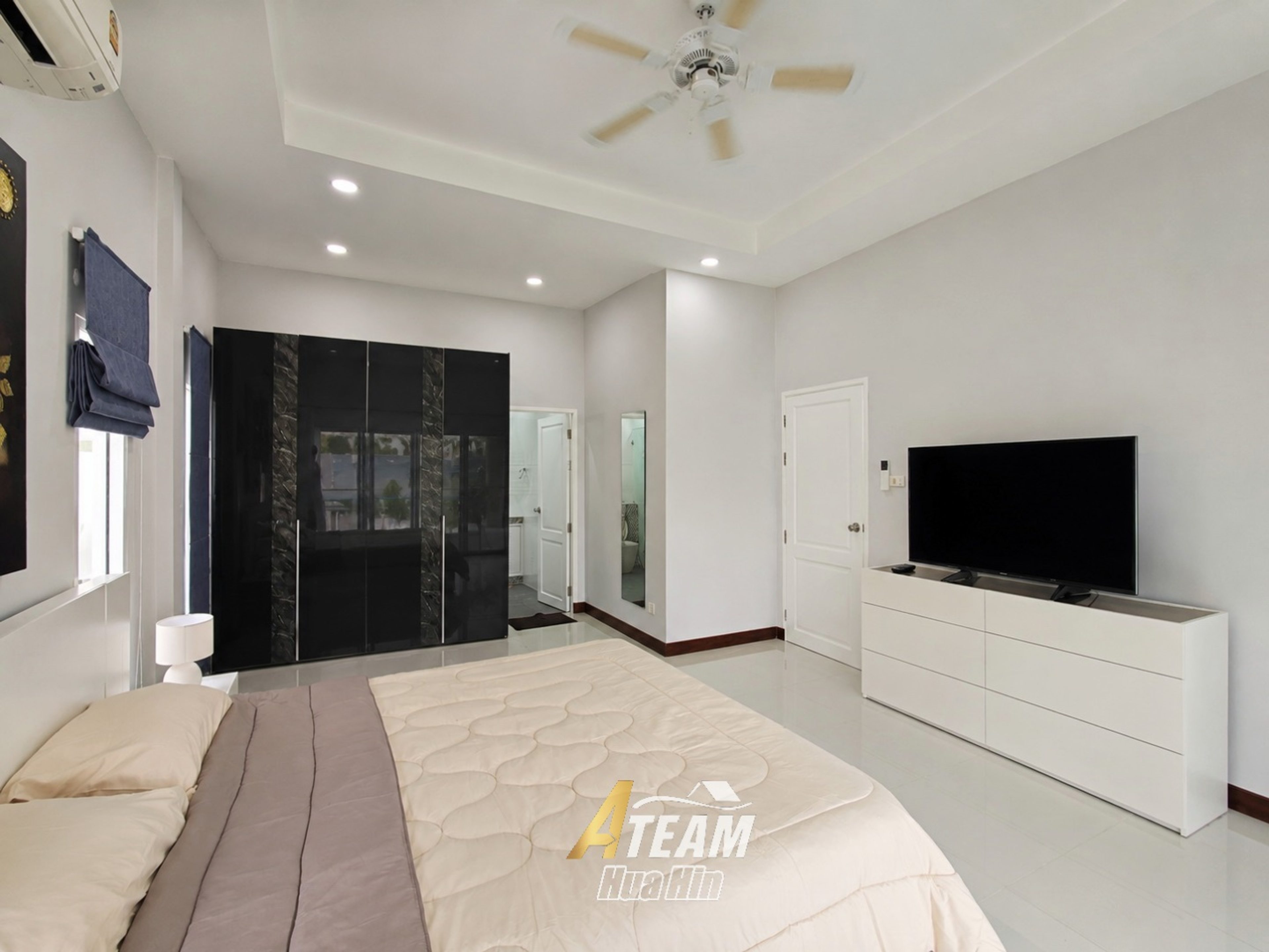  FOR RENT | Where Comfort Meets Tropical Living | 4-Bedroom Pool Villa | Gold Village, Hua Hin Soi 88 thumbnail 14