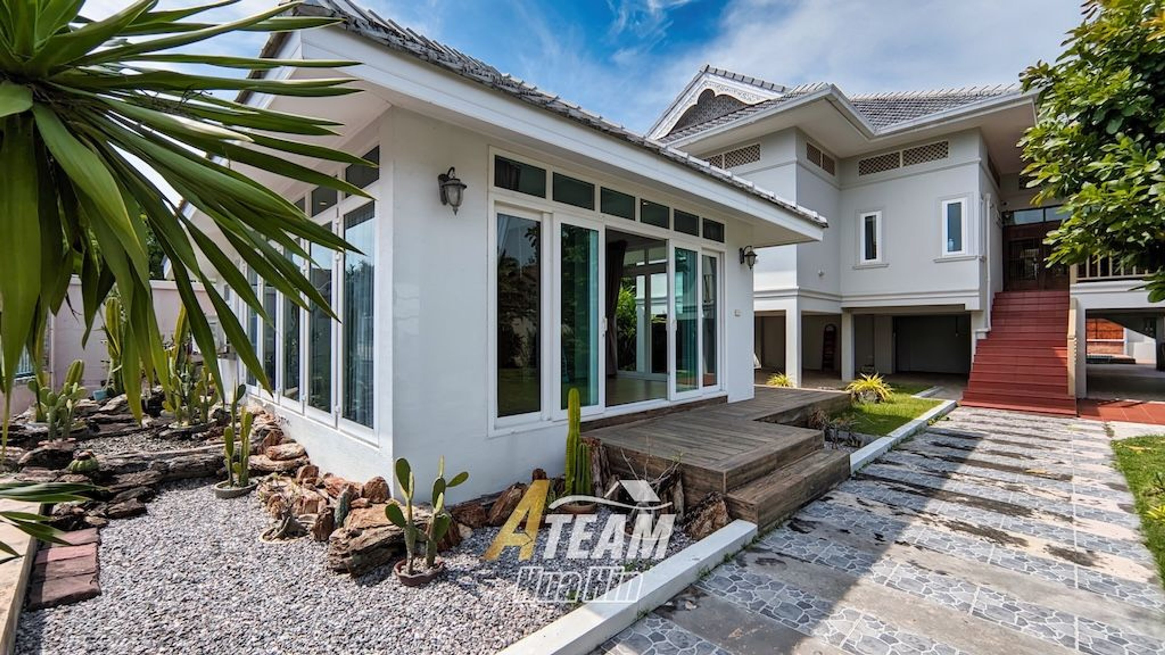 Marisa Villa – Spacious 4-Bedroom Pool Villa for Rent in Hin Lek Fai (