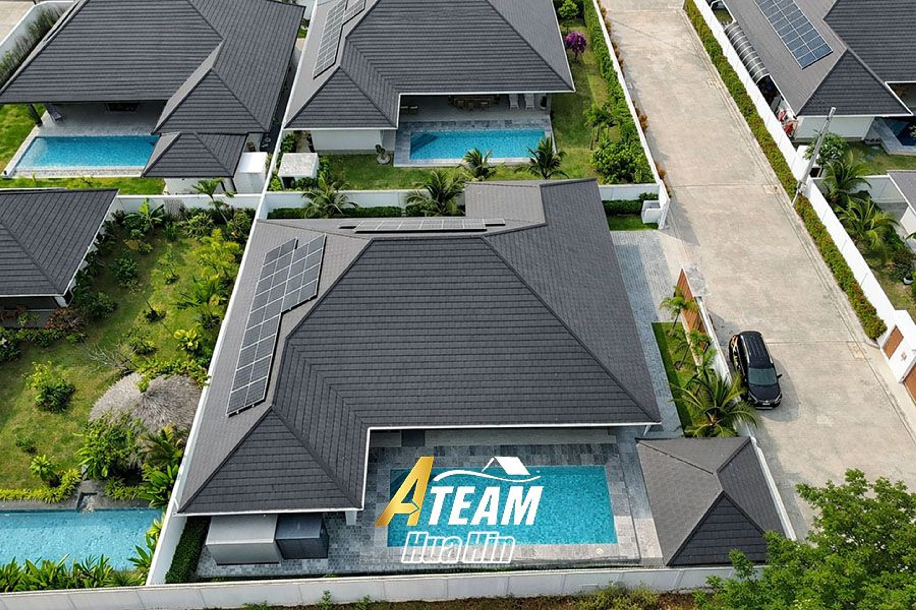 Modern 3 Bed 3 Bath Pool Villa near Blackmountain  thumbnail 3