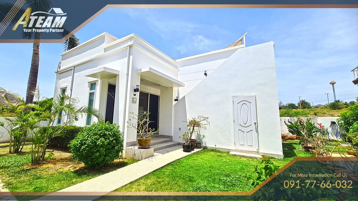Pineapple Hills 2 beds, 1 bath with nice community and view.