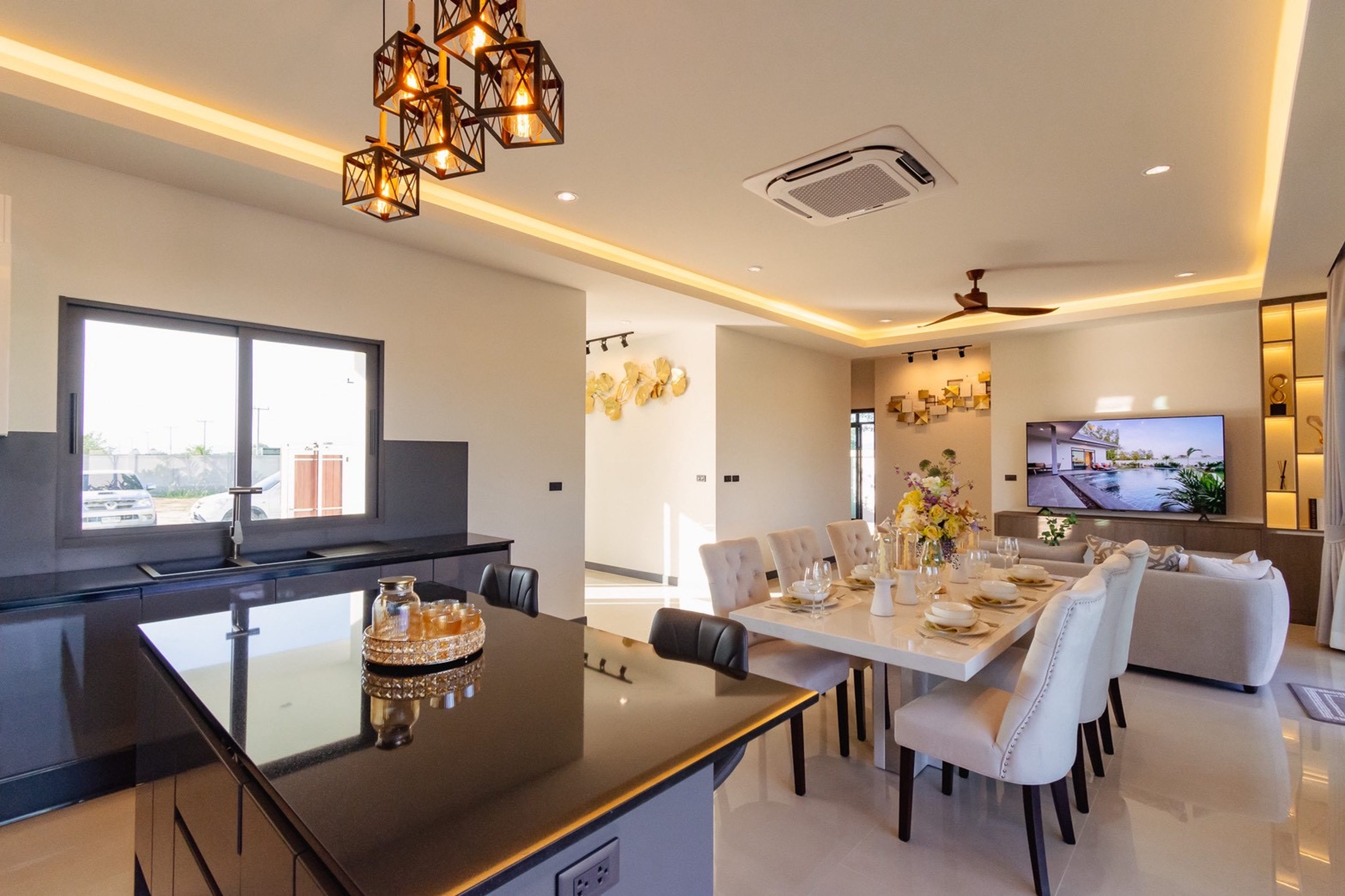 Modern 3 Bedroom  Luxury Pool Villas on Soi 112 thumbnail 36