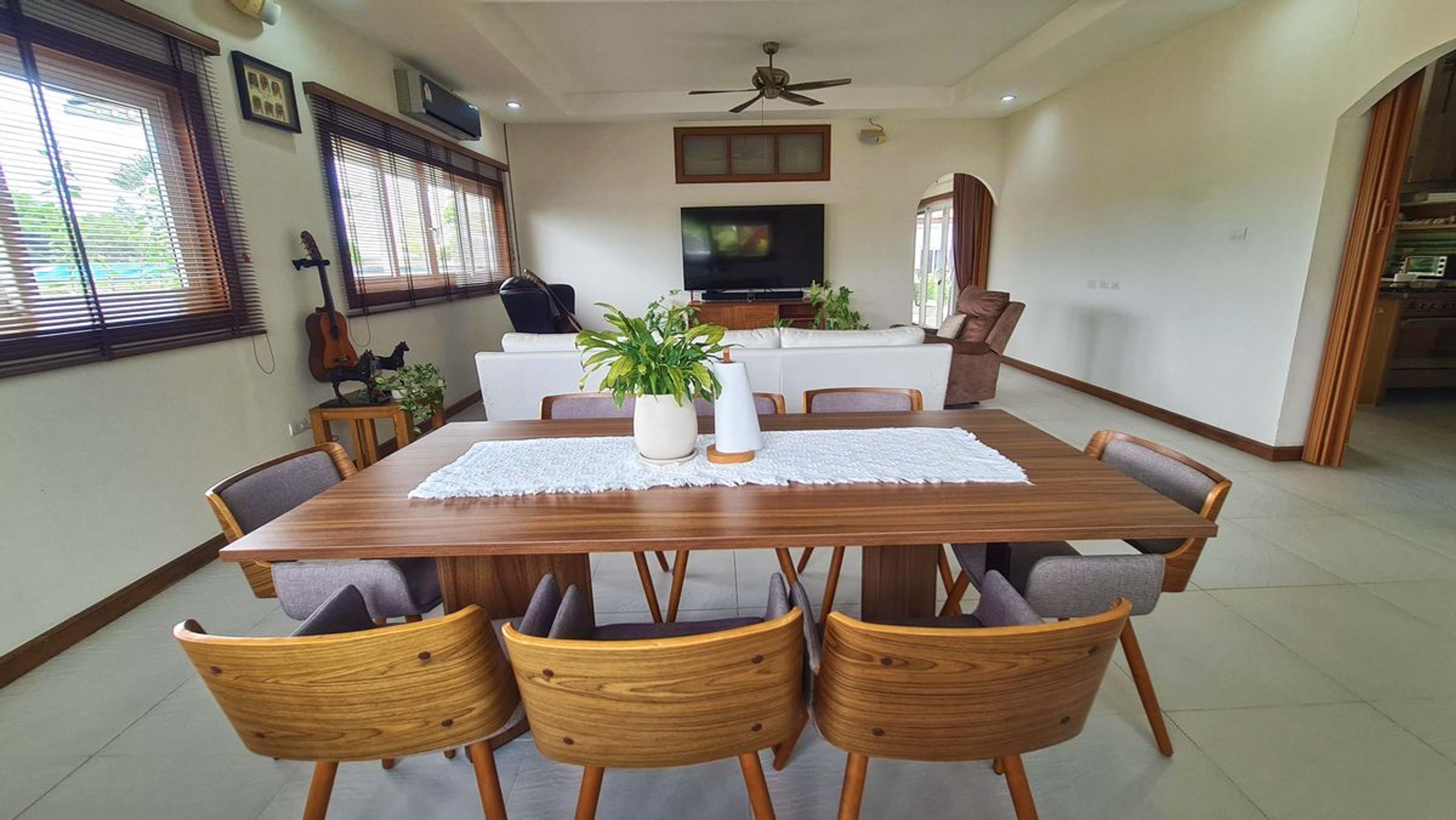 luxury 7 bedrooms Pool Villa in Orchid Palm Homes thumbnail 29